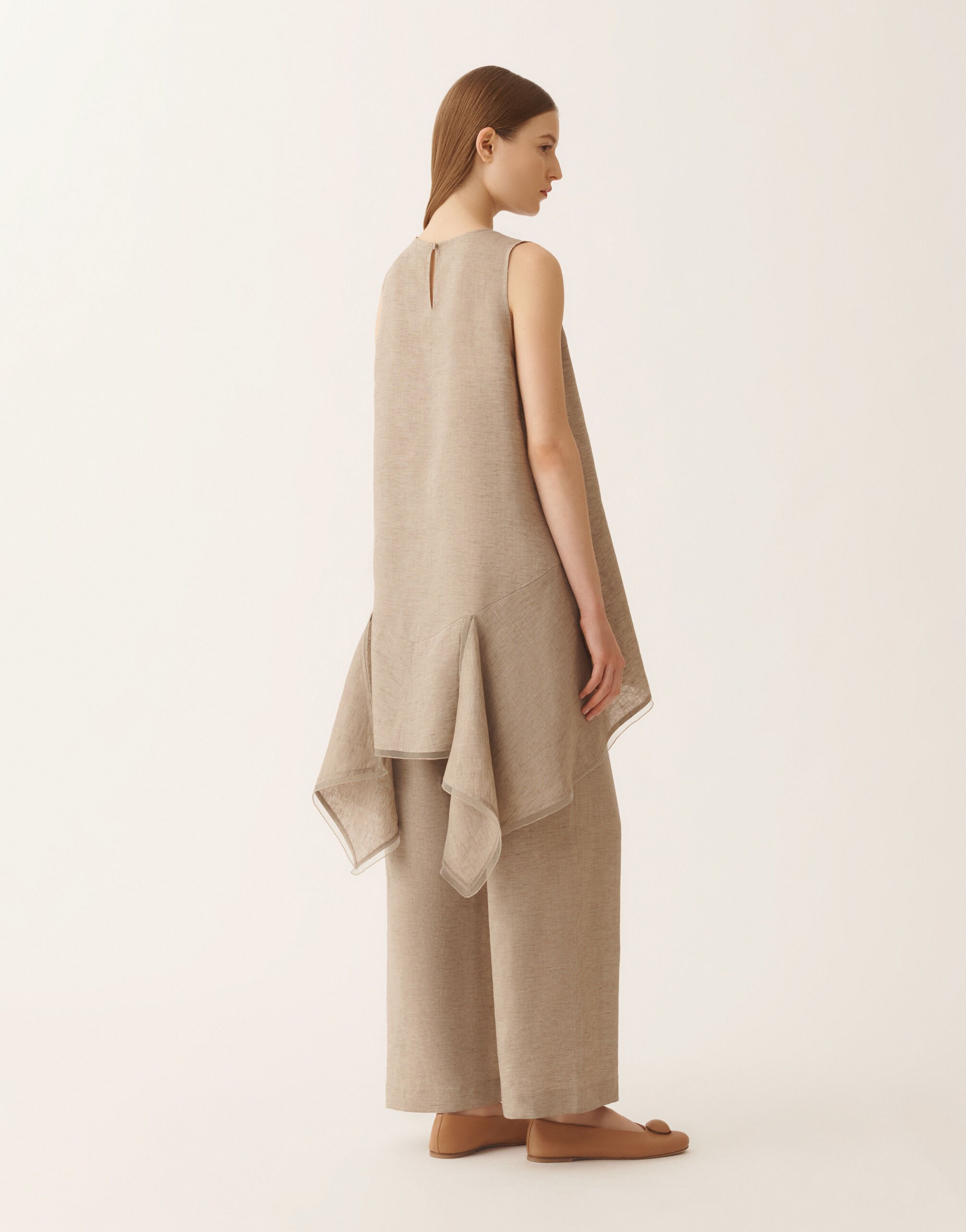 Top de tejido de lino, topo Fabiana Filippi Top de tejido de lino, topo GRIS PALOMA TPD276F743M1610000