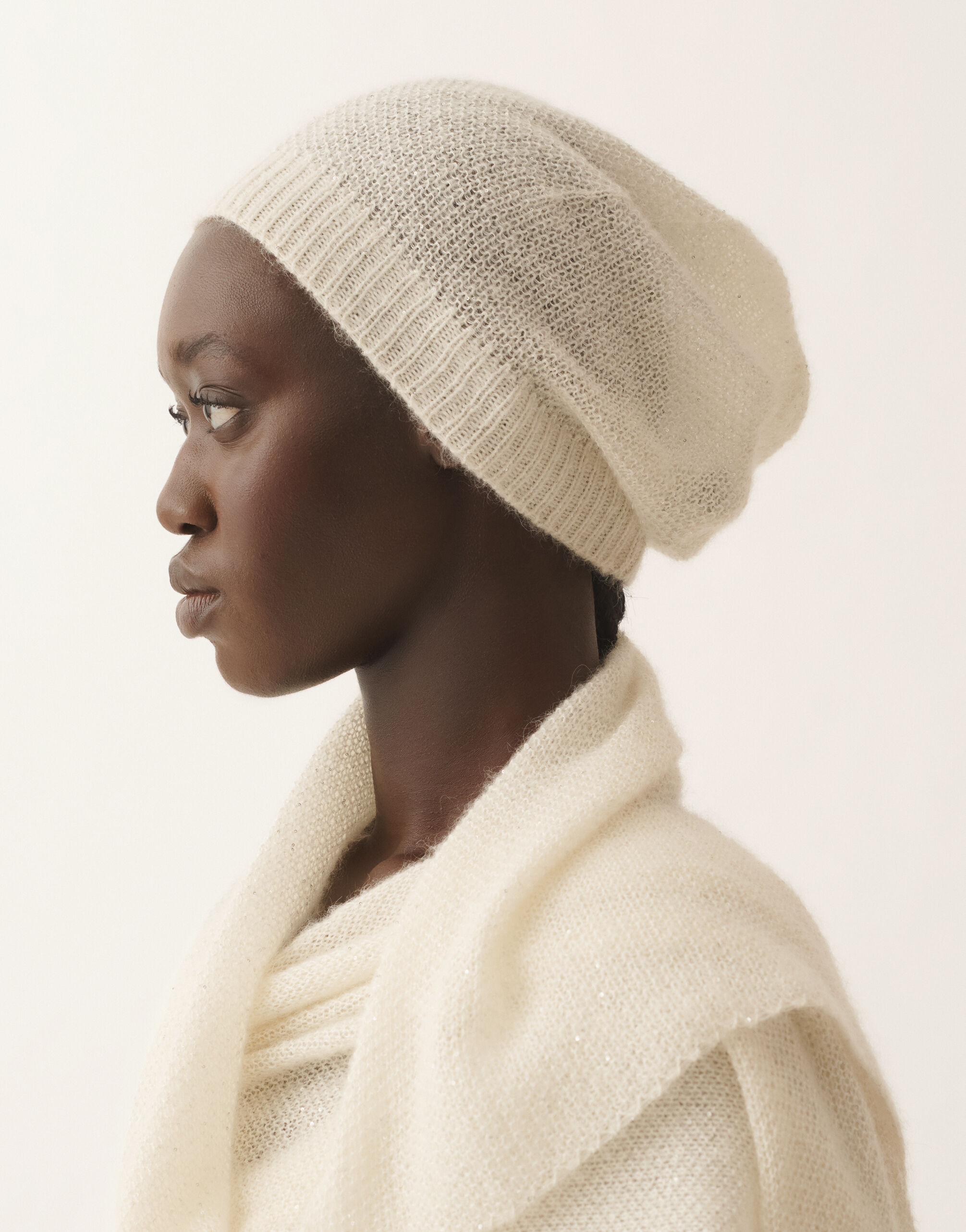 Mohair cap with micro sequins, raffia Fabiana Filippi Mohair cap with micro sequins, raffia White SAD266A880L7950000