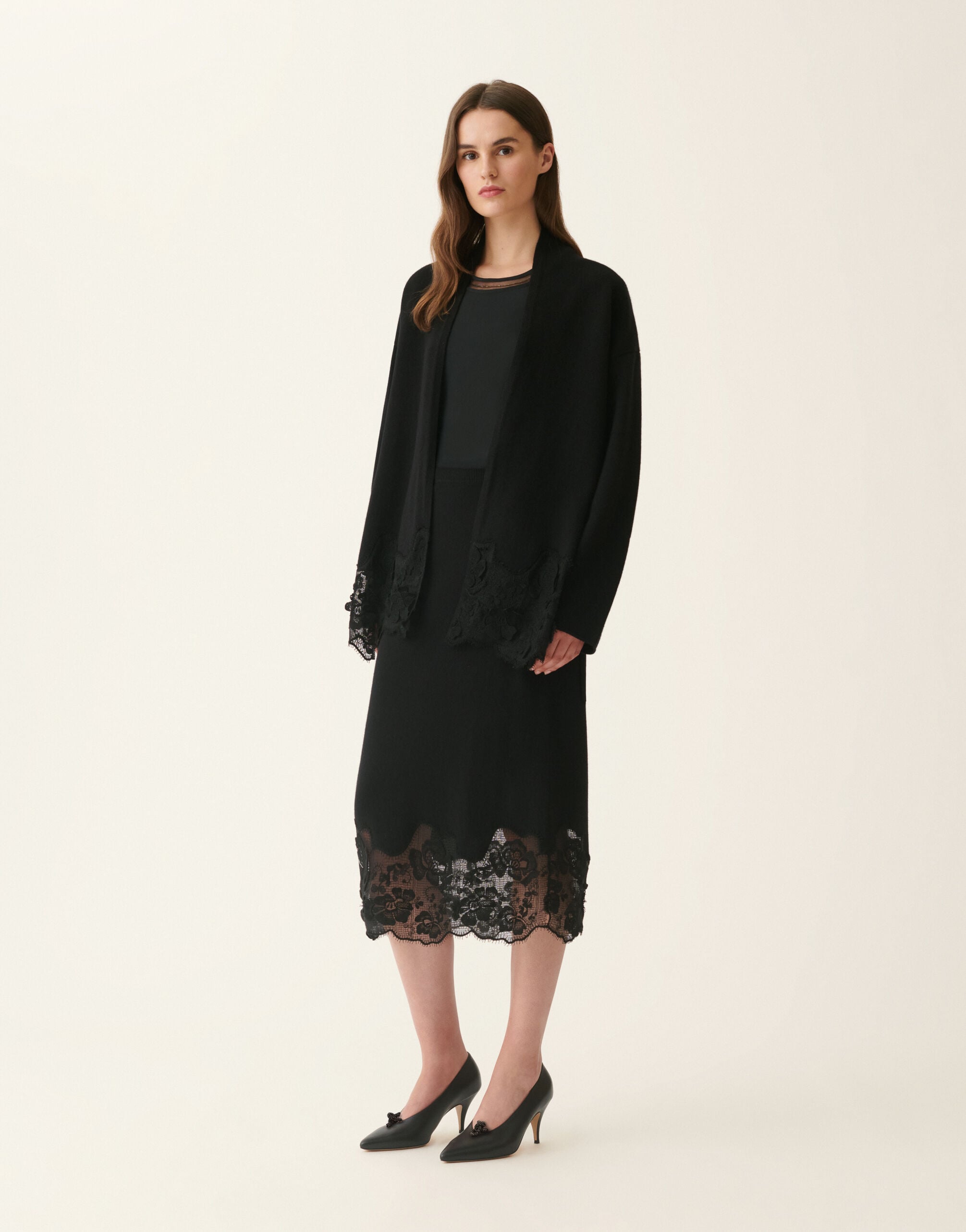 Fabiana Filippi Platinum cardigan with lace hem, black Black MAD226F496M4460000