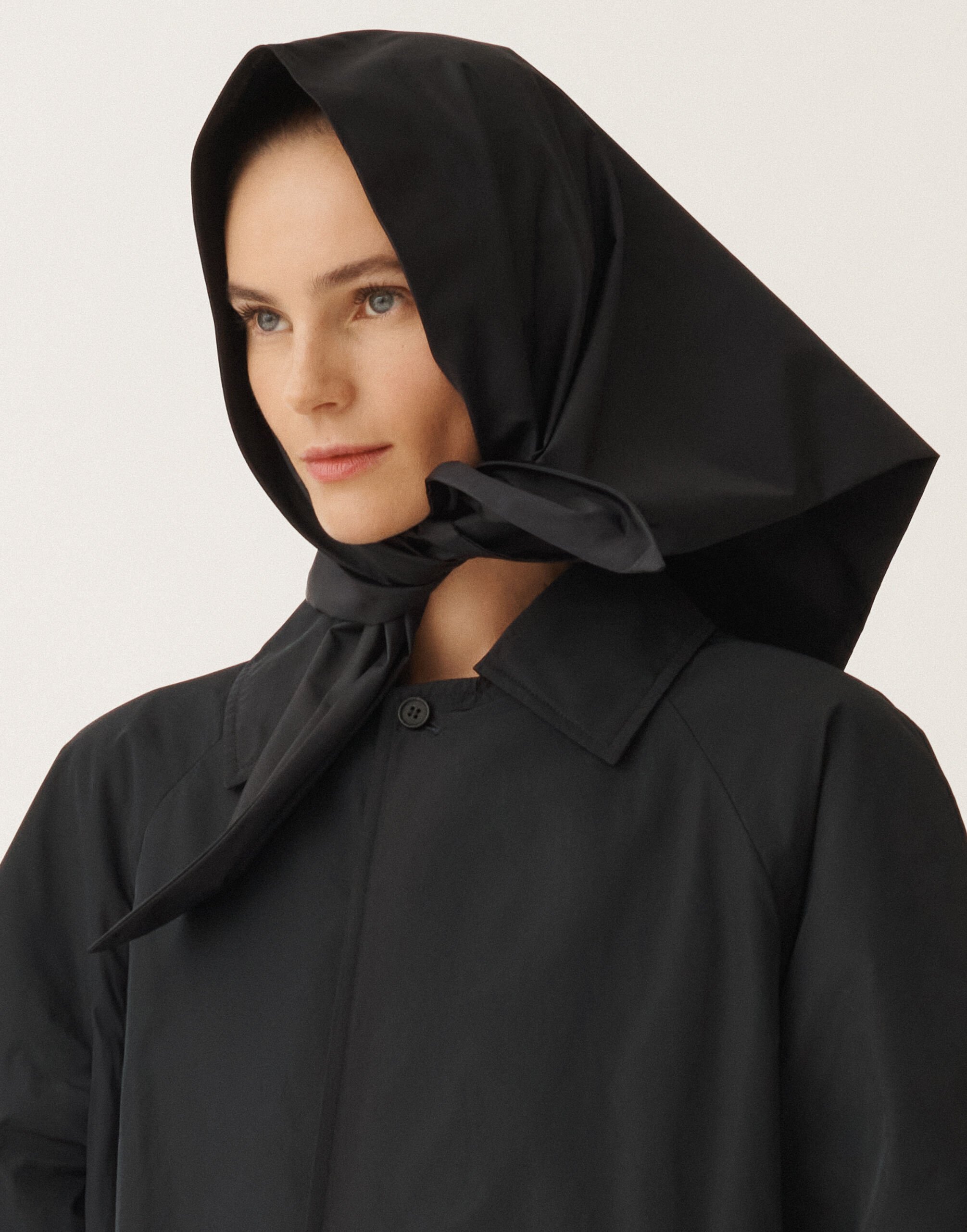 Fabiana Filippi Lightweight taffeta trench coat, midnight blue BLUE CTD265F272L1930000