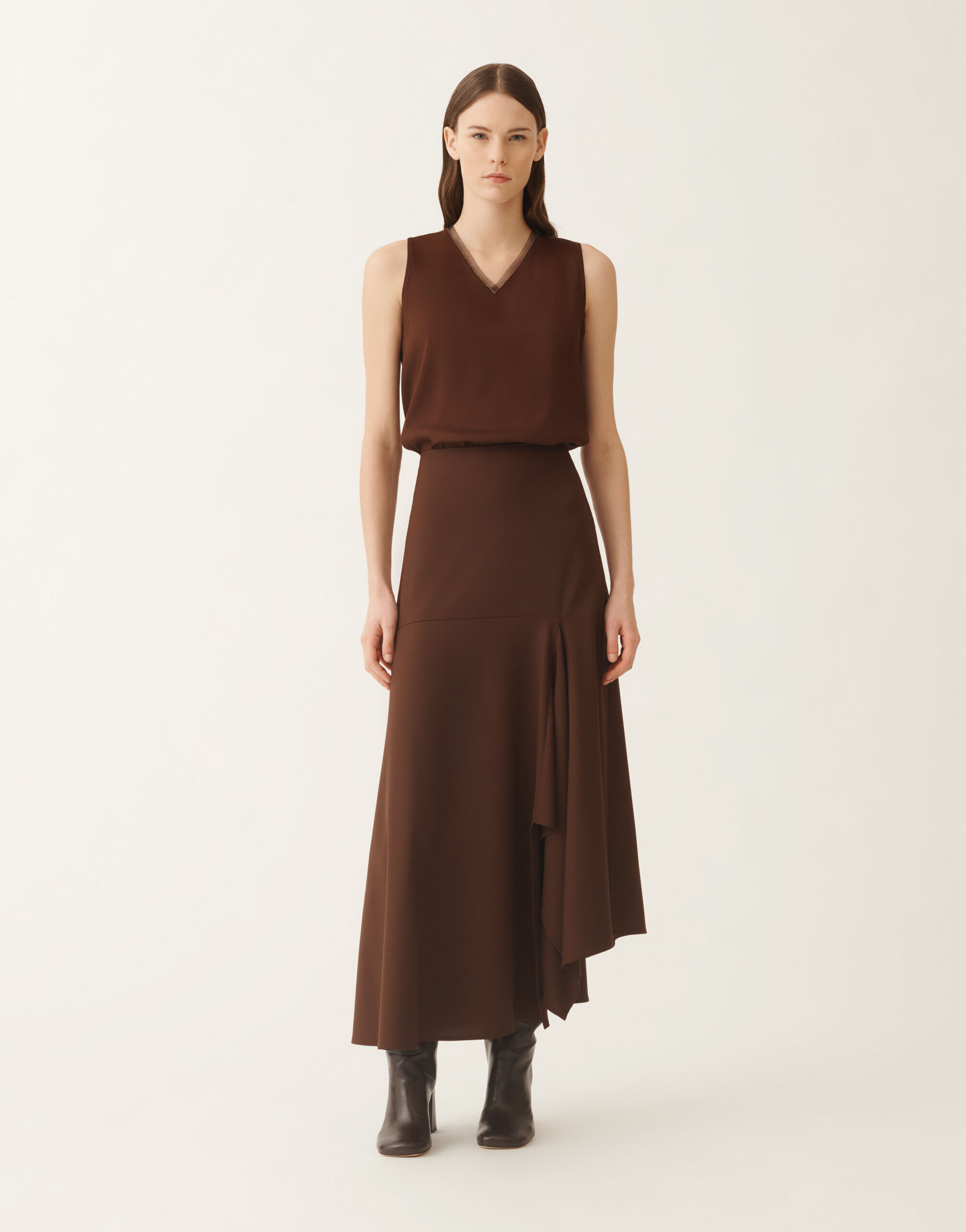 Fabiana Filippi Asymmetrischer Rock aus Cool Wool, ebenholzbraun Braun GND215F414D6200000