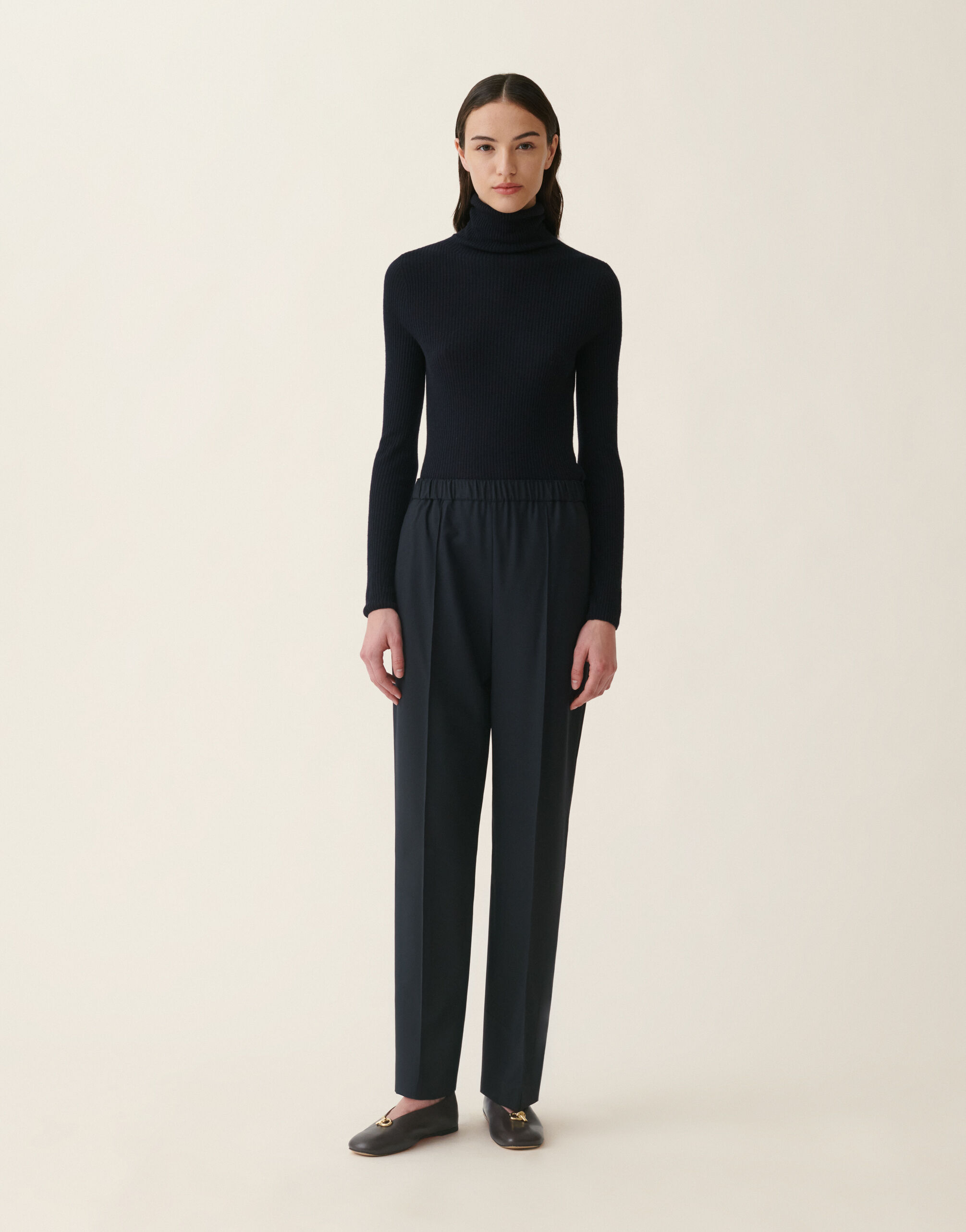 Gubbio trousers in bistretch cool wool, midnight blue Fabiana Filippi Gubbio trousers in bistretch cool wool, midnight blue Midnight blue PAD216F322M2760000
