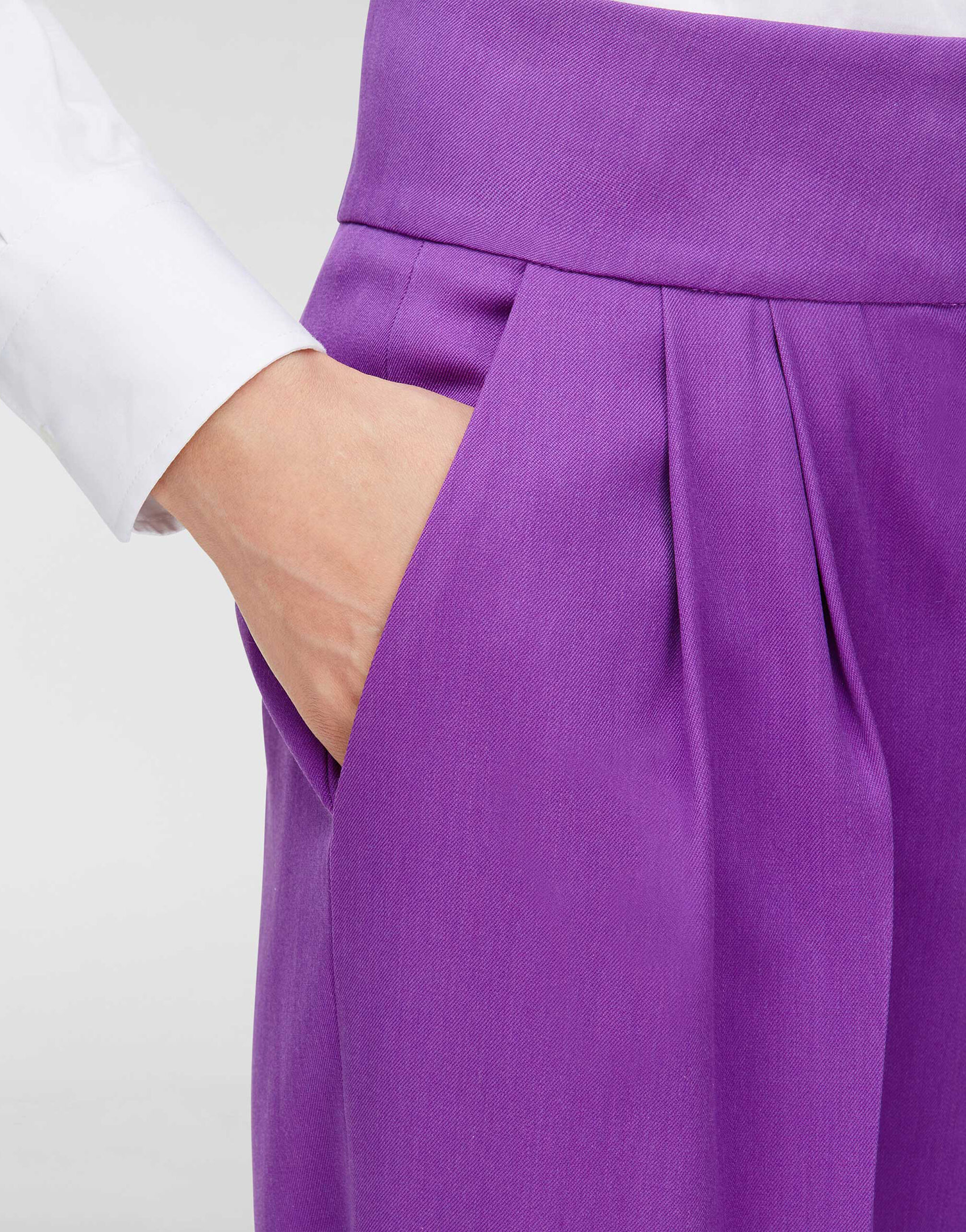 Pleated cool wool trousers, purple Pants for Women | Fabiana Filippi®