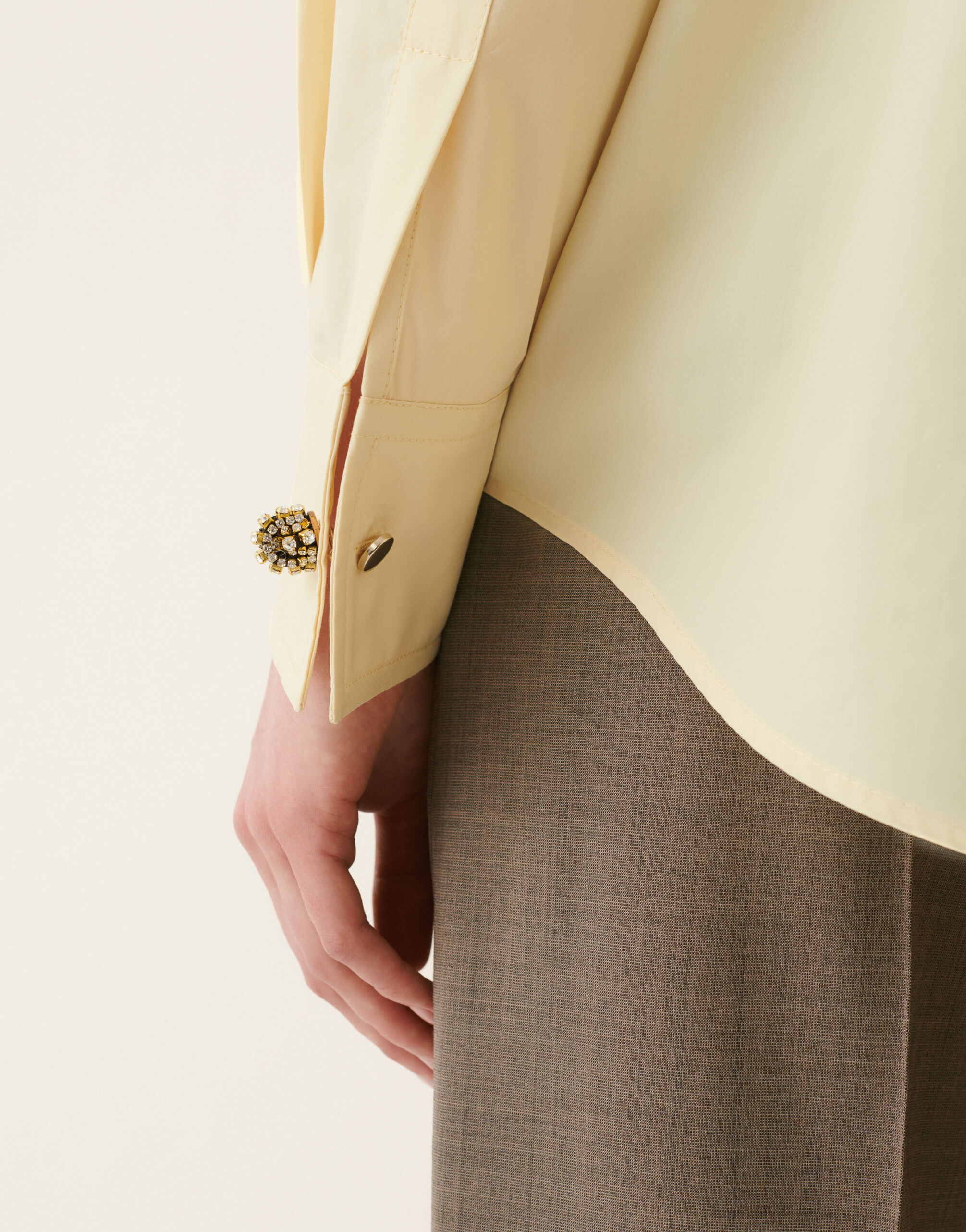 Long poplin shirt, vanilla yellow Fabiana Filippi Long poplin shirt, vanilla yellow Vanilla yellow CAD226F693D6500000