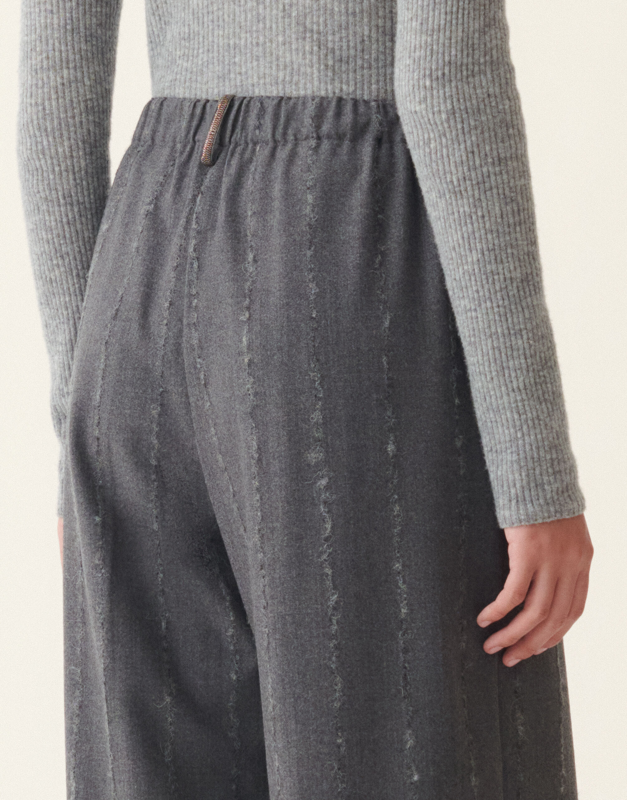 Pinstripe flannel trousers, charcoal Fabiana Filippi Pinstripe flannel trousers, charcoal Charcoal PAD226F456M4130000