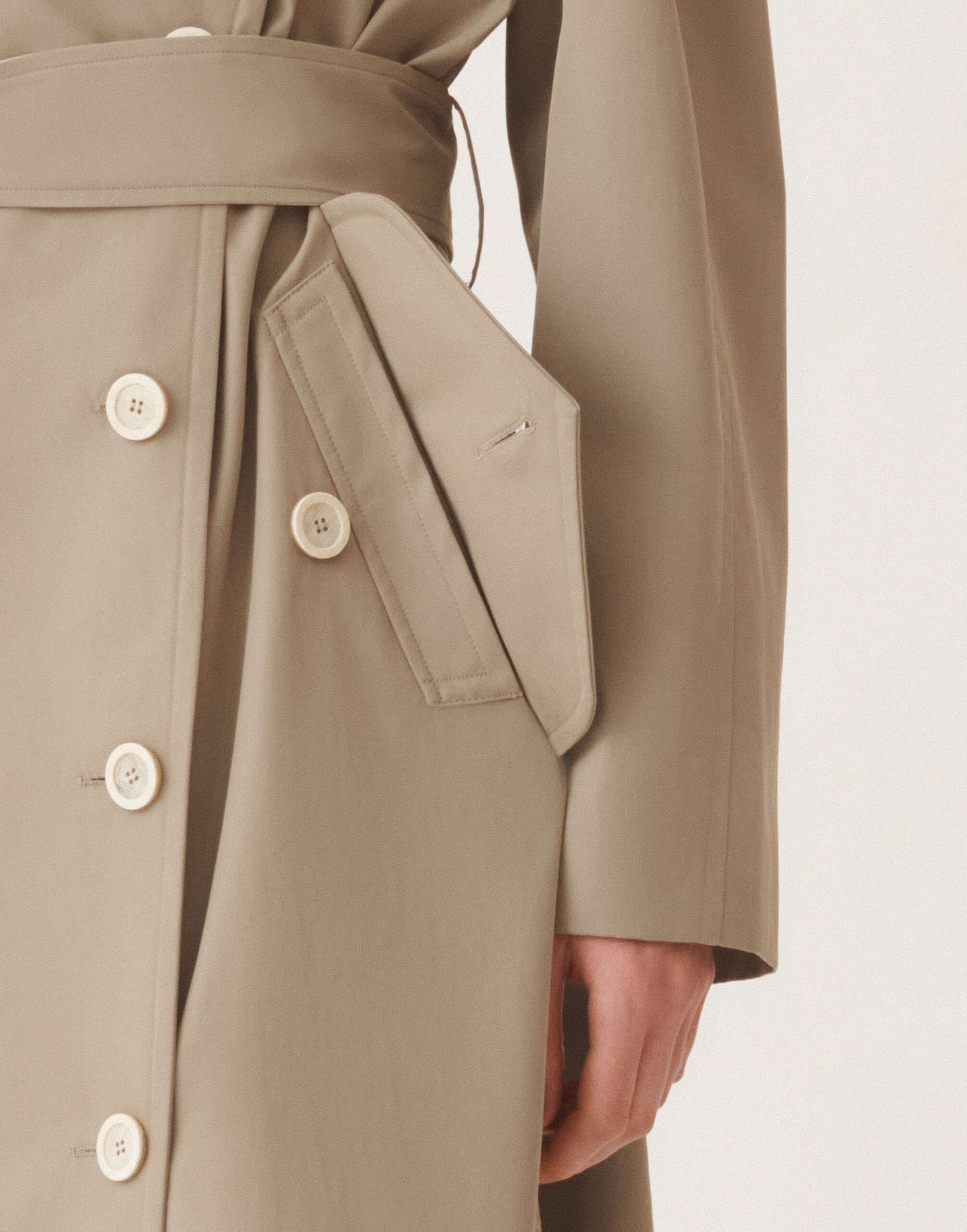 Extra-fine twill double-breasted trench coat, olive for