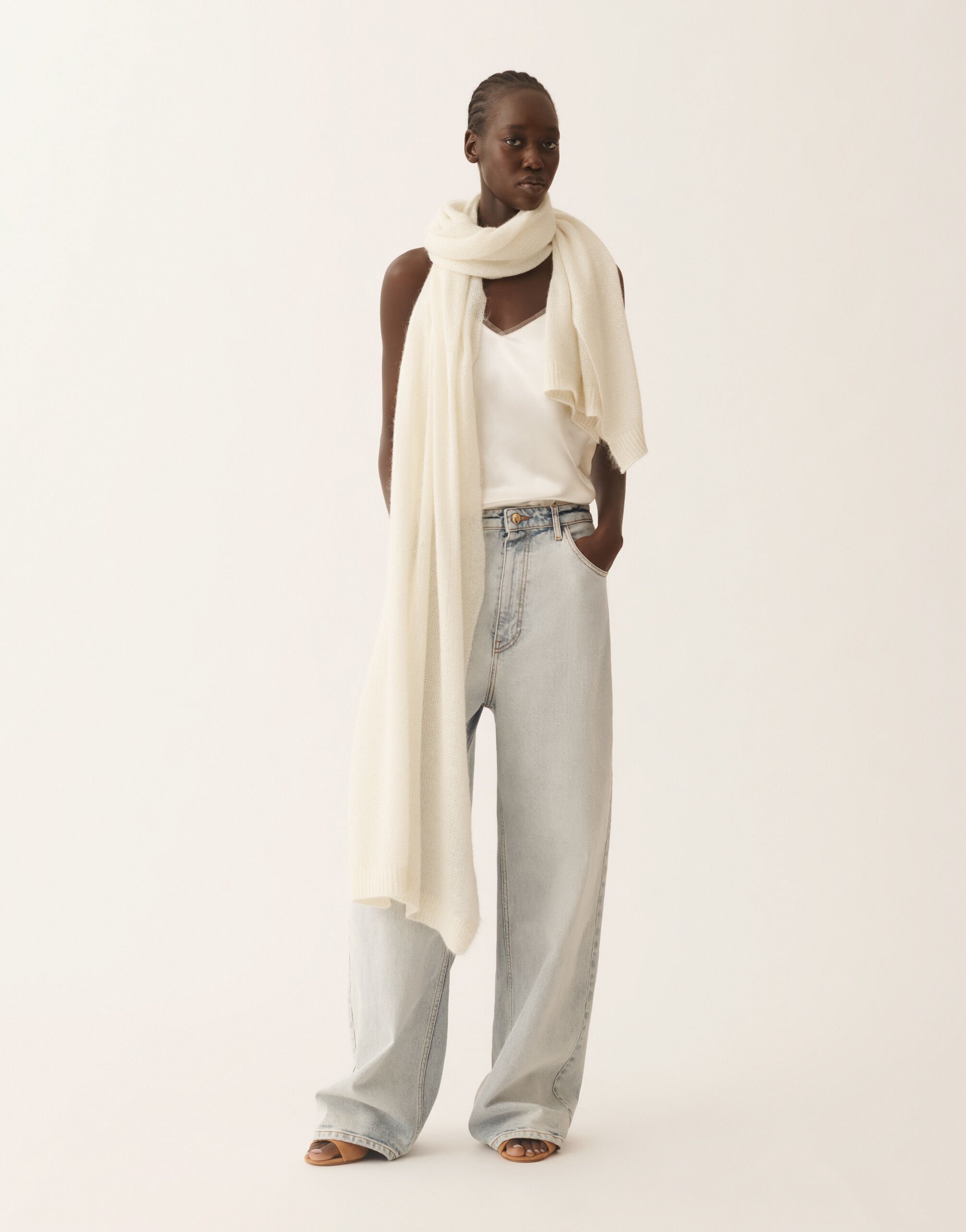 Mohair scarf with micro sequins, raffia Fabiana Filippi Mohair scarf with micro sequins, raffia White SAD266A878L7950000