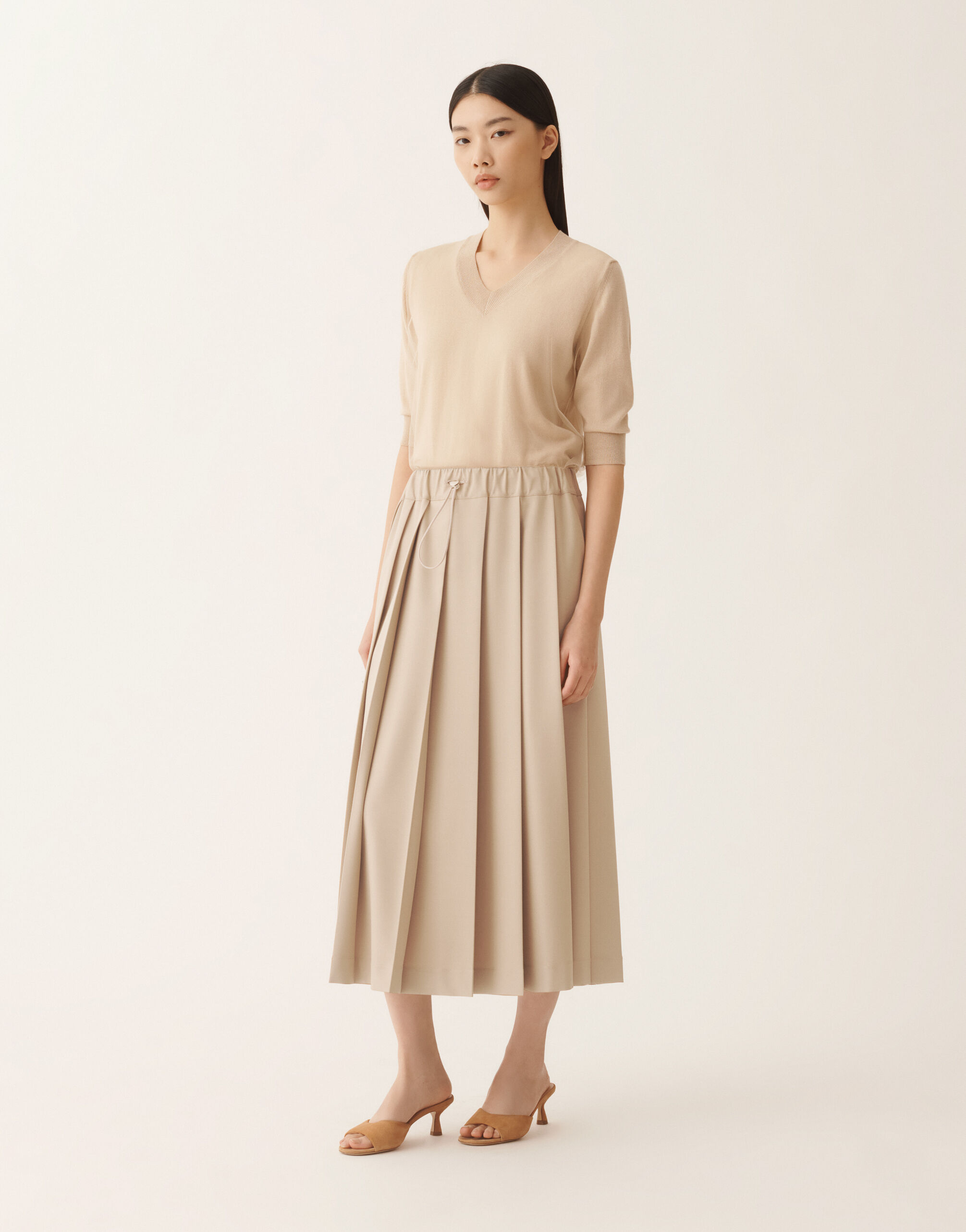 Pleated skirts in techno tailoring, nude for Women | Fabiana Filippi®