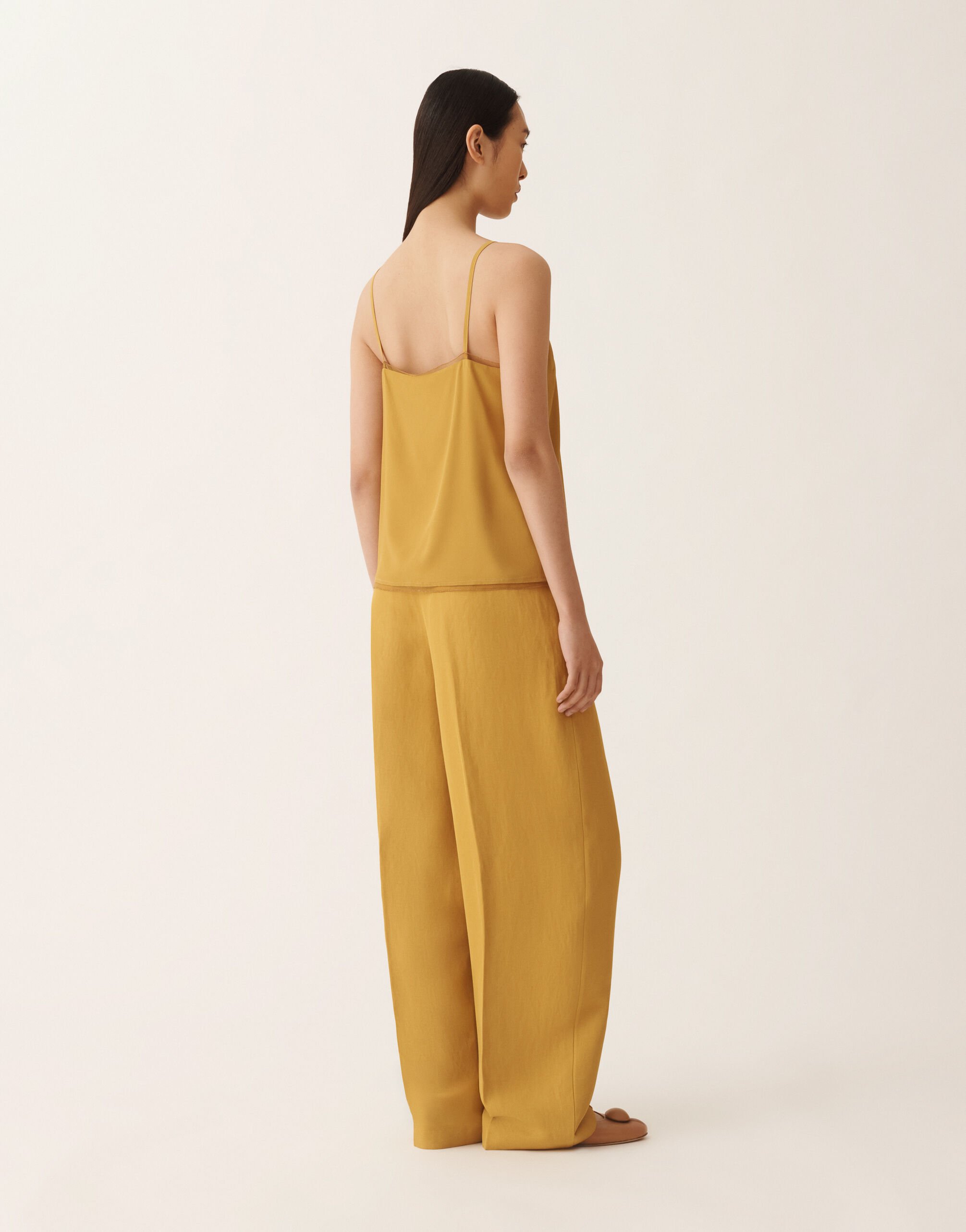 Top de lencería de crepe de chine, mostaza Fabiana Filippi Top de lencería de crepe de chine, mostaza MOSTAZA TPD276F281M1520000