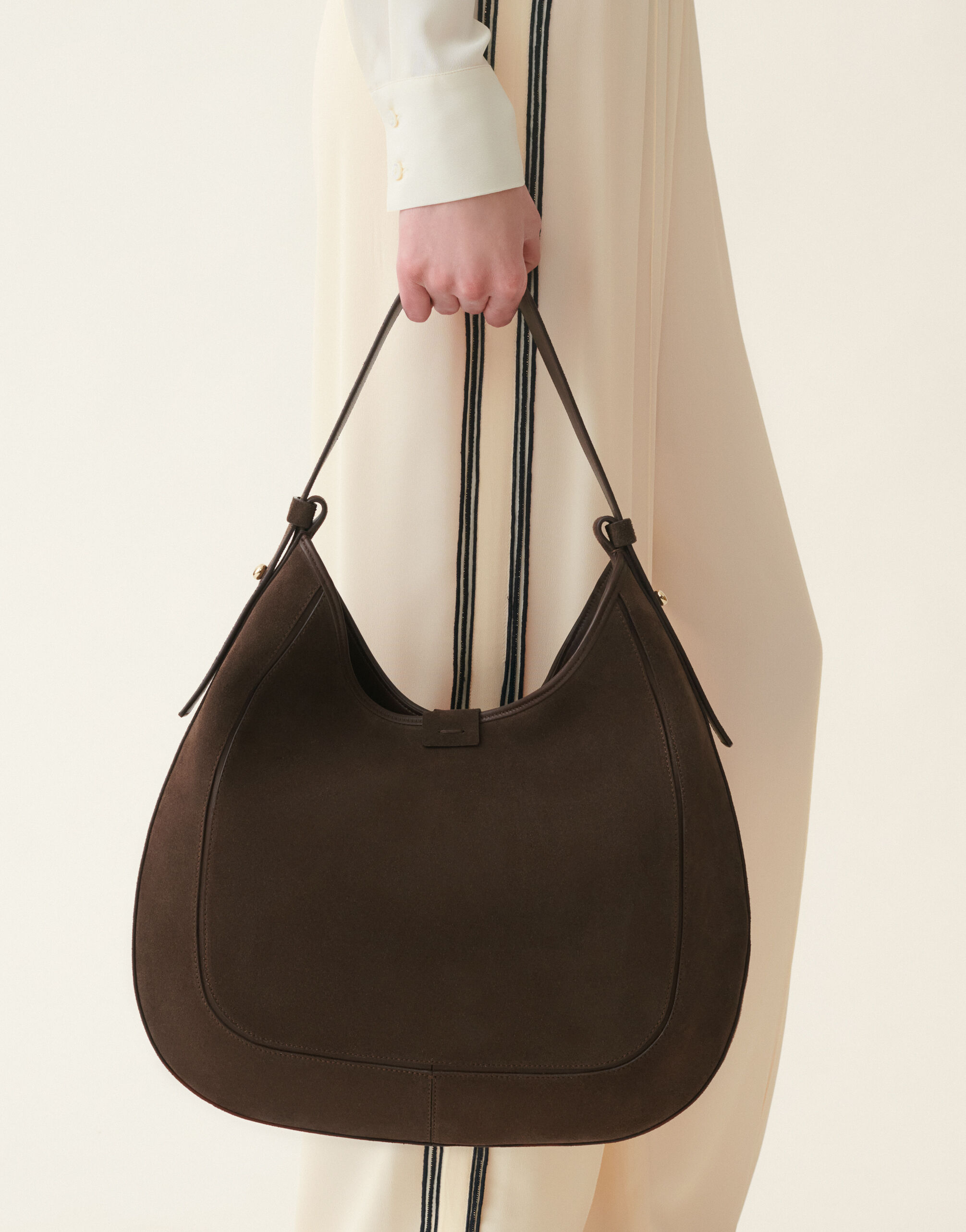 Hobo bag en daim, ébène Fabiana Filippi Hobo bag en daim, ébène ébène BGD216A803M5340000