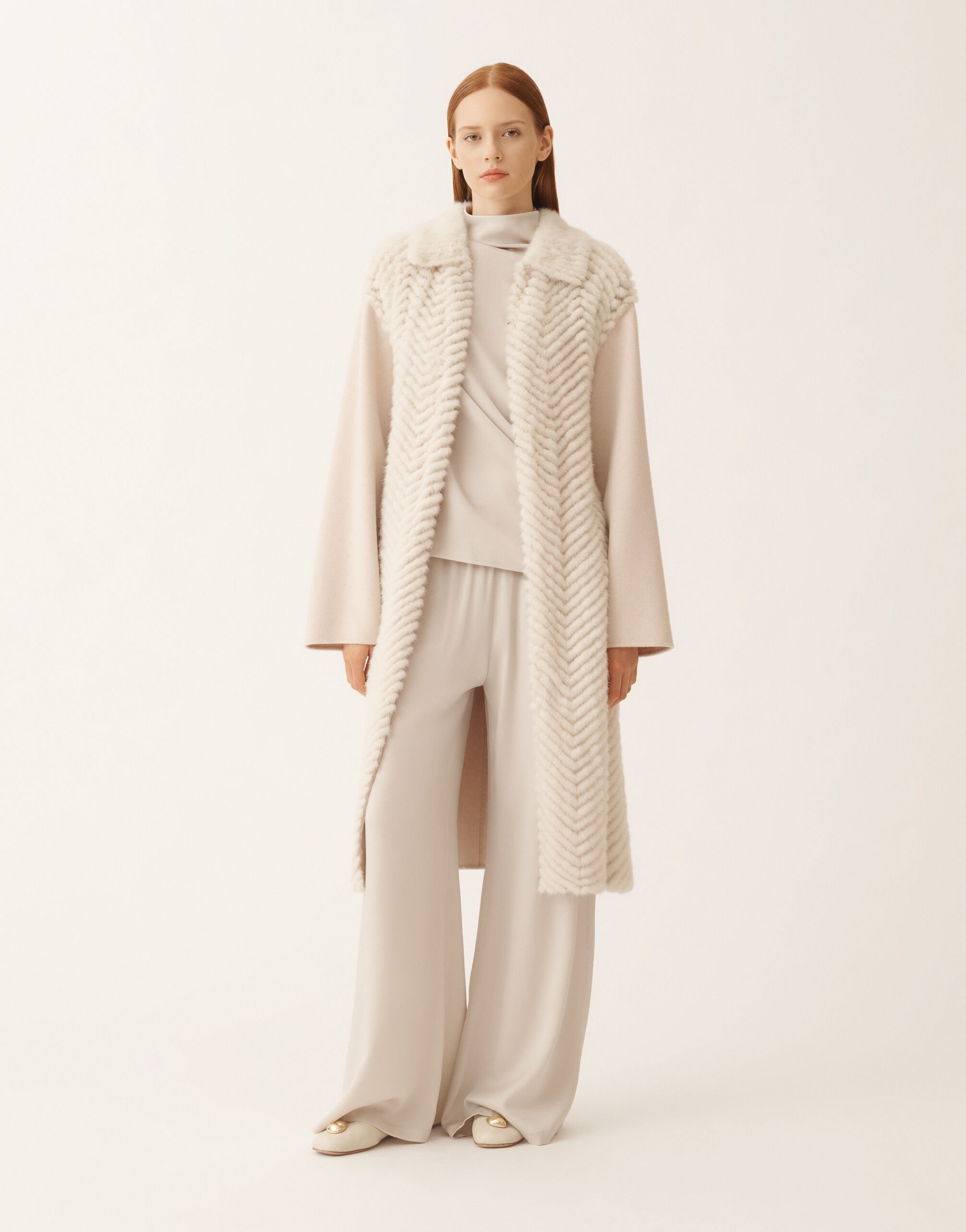 Fabiana Filippi Mink chevron coat, pearl and greige White PLD225F720L6130000