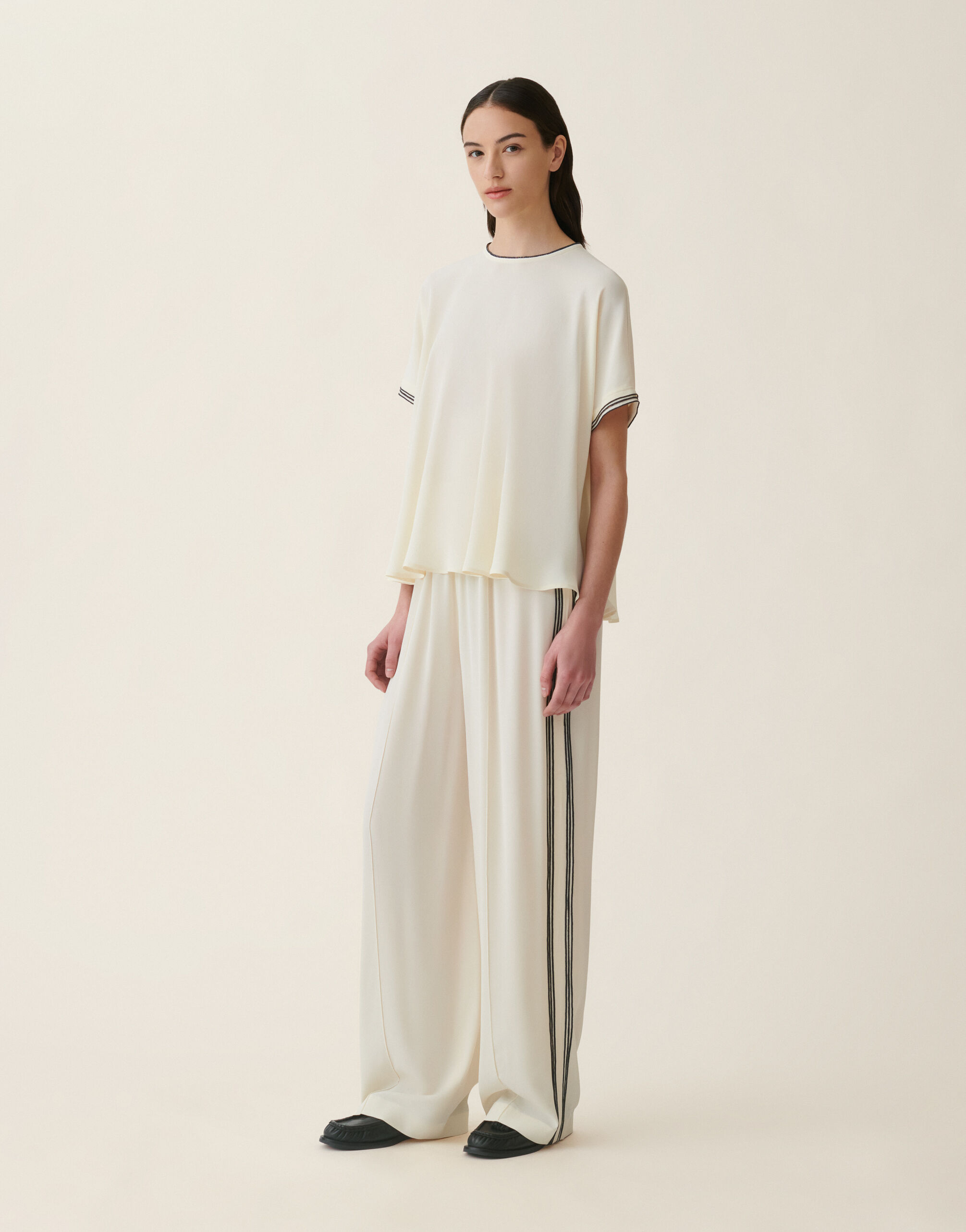 Top en crêpe de chine, beurre Fabiana Filippi Top en crêpe de chine, beurre Beurre TPD216F729M3570000