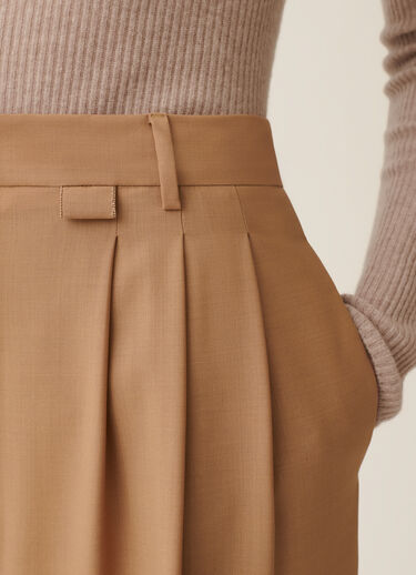 Cool wool trousers with triple pleats, rattan Fabiana Filippi Cool wool trousers with triple pleats, rattan Rattan PAD226F718M3860000