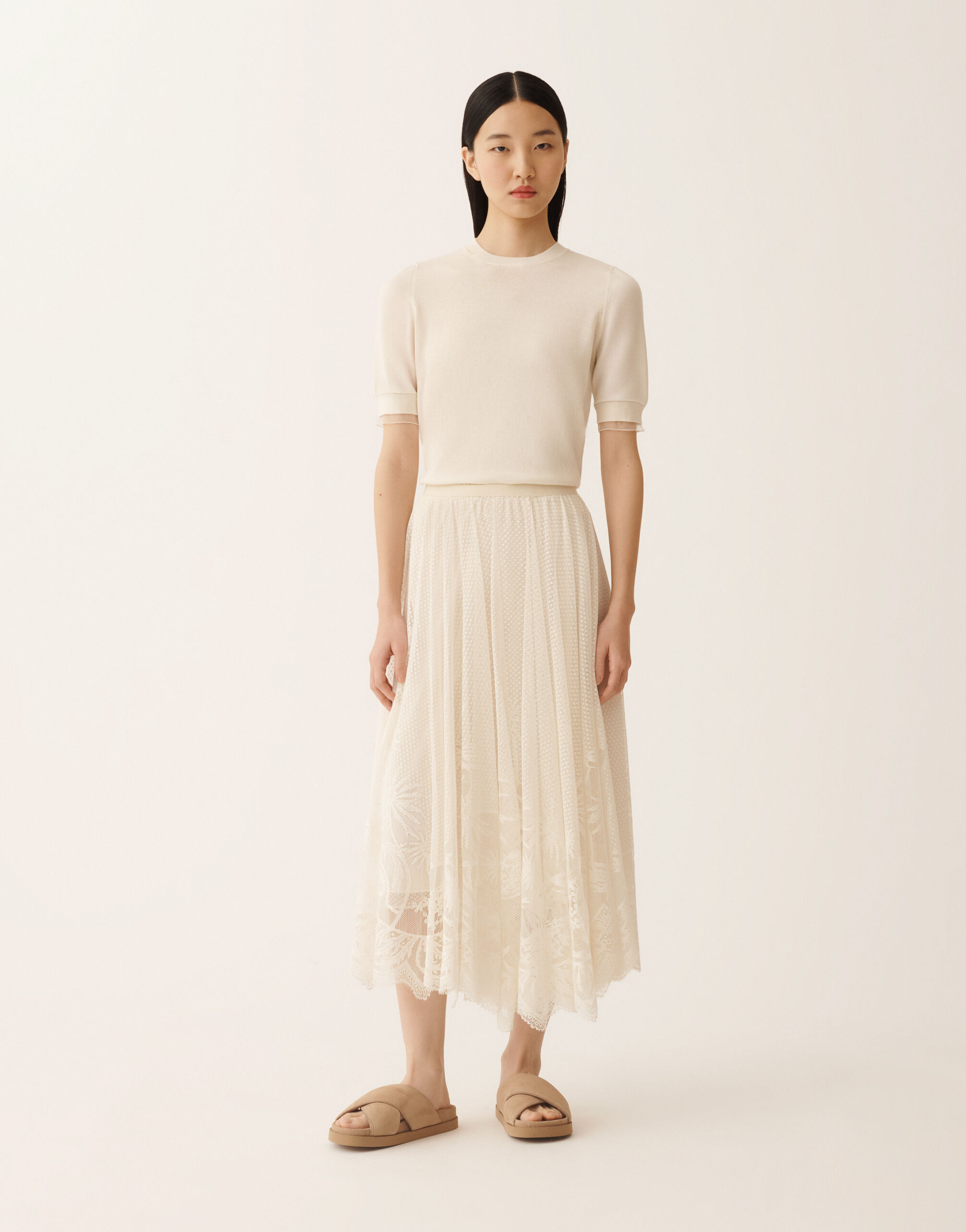 Fabiana Filippi Gonna ruota in pizzo, burro BURRO GND276F850M2170000