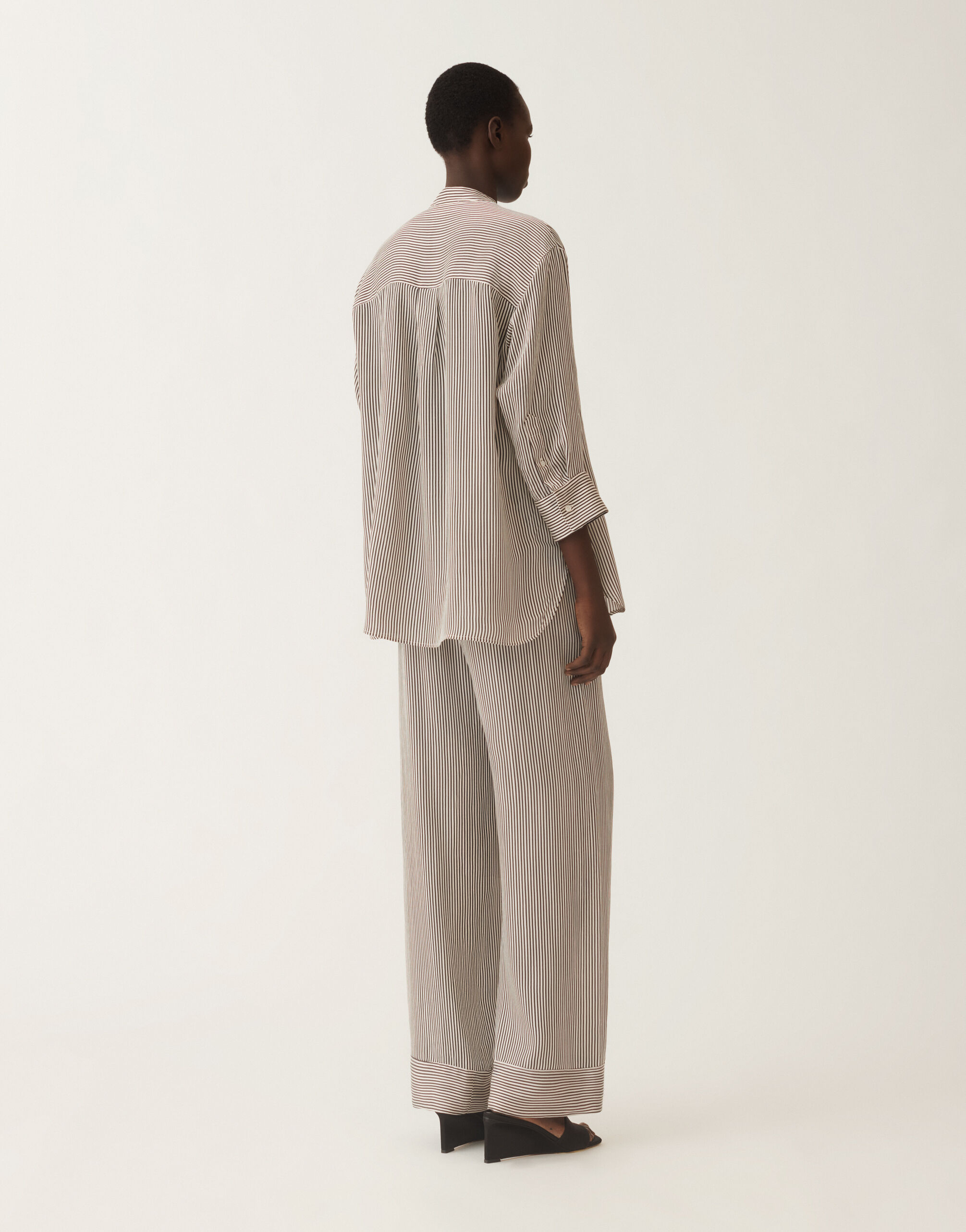 Fabiana Filippi Striped viscose and silk shirt, black and white WHITE/BLACK CADC02F351H8940000