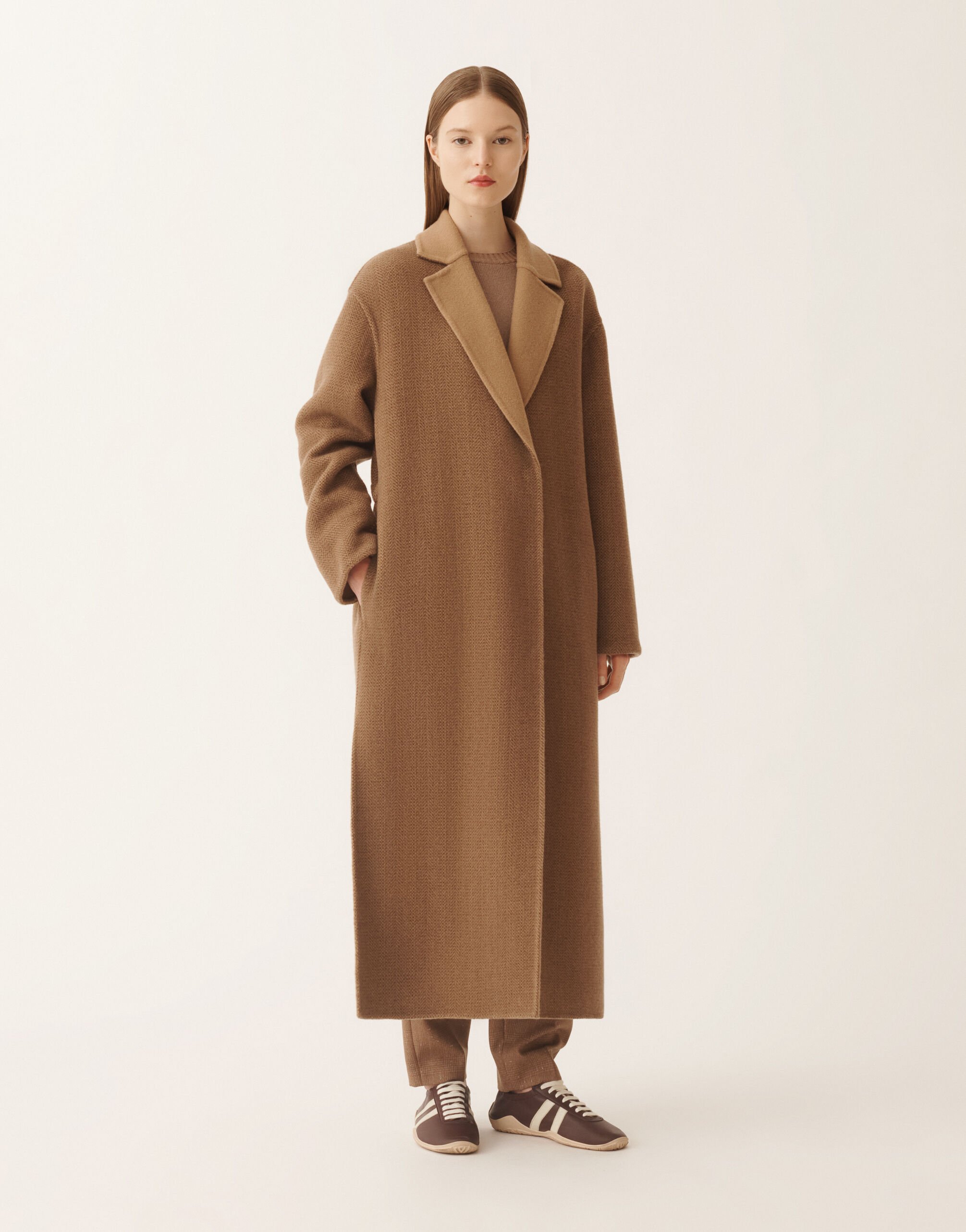 Coat in soft double chevron, camel and ebony for Women | Fabiana