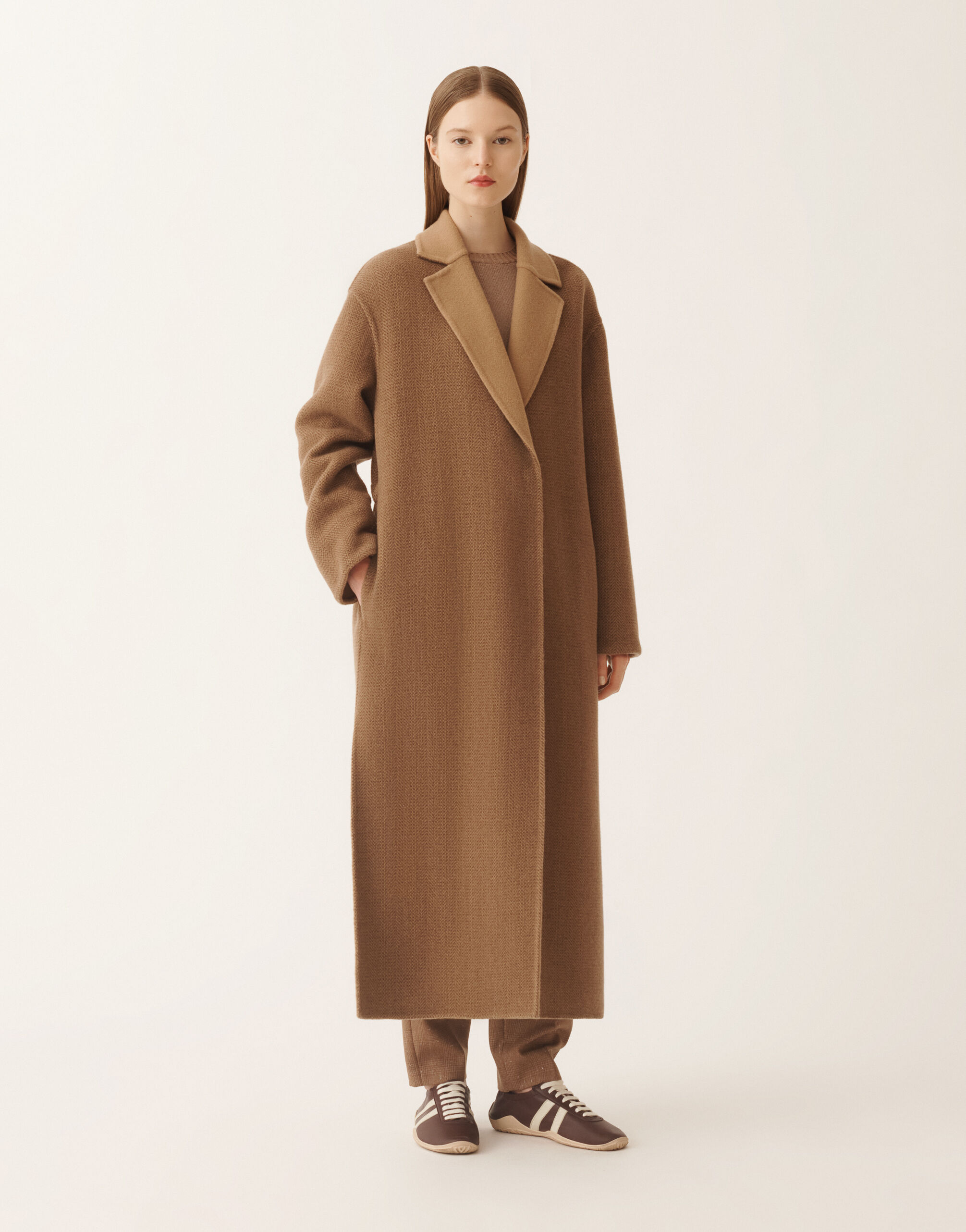 Fabiana Filippi Coat in soft double chevron, camel and ebony Brown CTD225F715L6430000