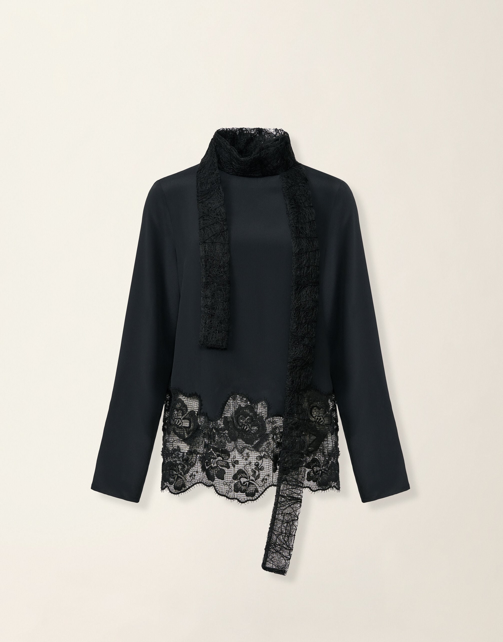 Crêpe de chine top, black Fabiana Filippi Crêpe de chine top, black Black TPD226F752M4880000