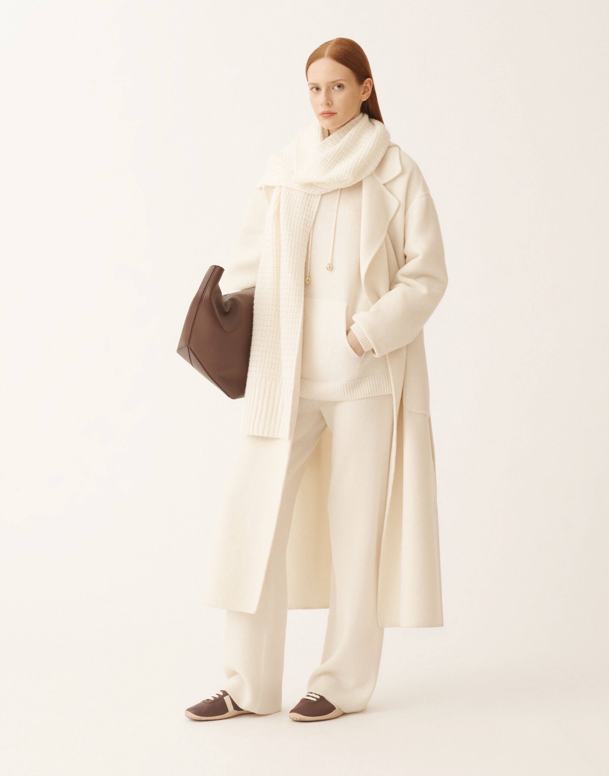 Fabiana Filippi Sciarpa in lana e seta con paillettes, bianco Bianco SAD225A953L6170000