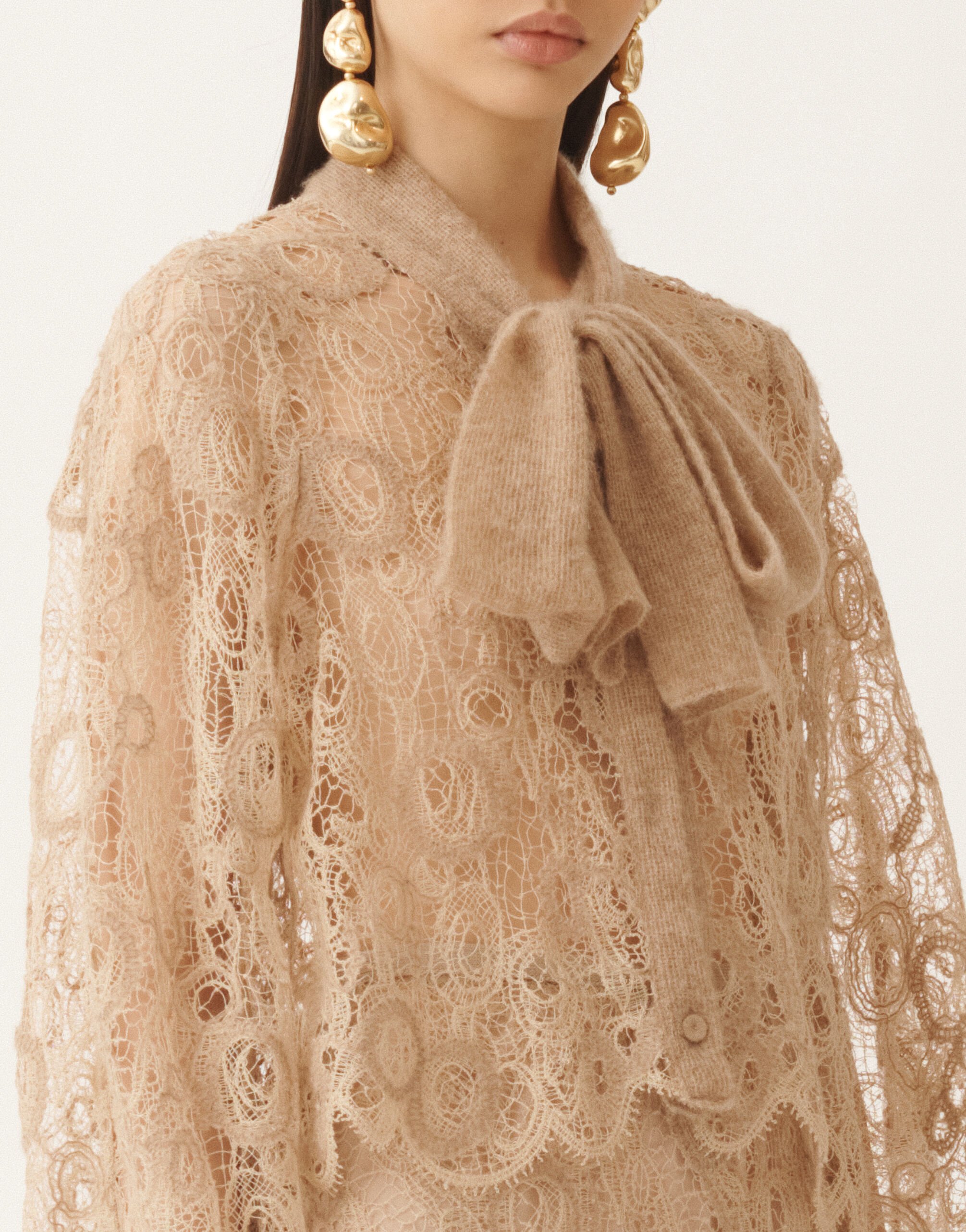 Fabiana Filippi Camicia cropped in pizzo macramè, acero BEIGE CAD215F327L5520000