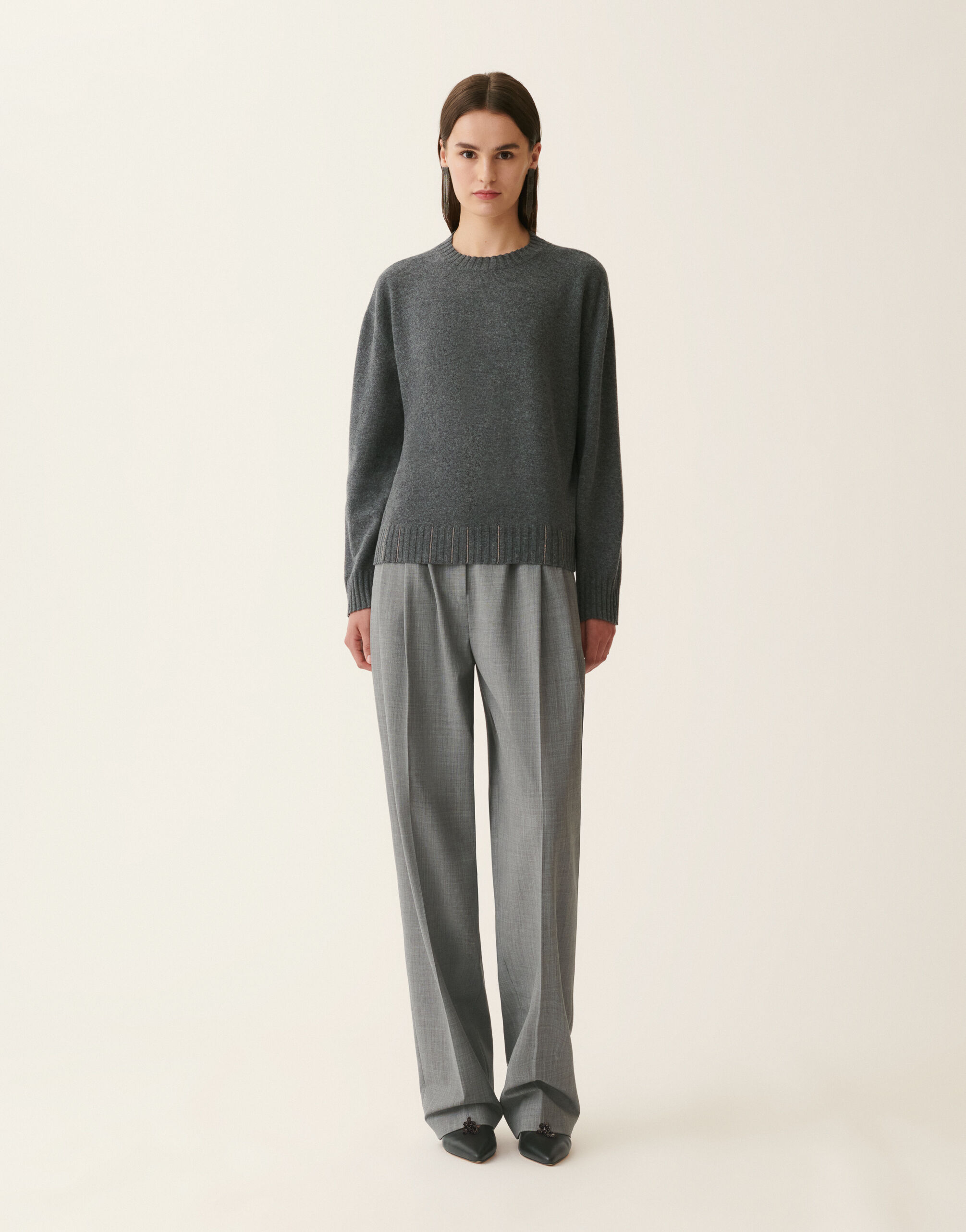 Platinum-Pullover mit Rundhalsausschnitt, Anthrazit Fabiana Filippi Platinum-Pullover mit Rundhalsausschnitt, Anthrazit Anthrazit MAD216F028M2810000