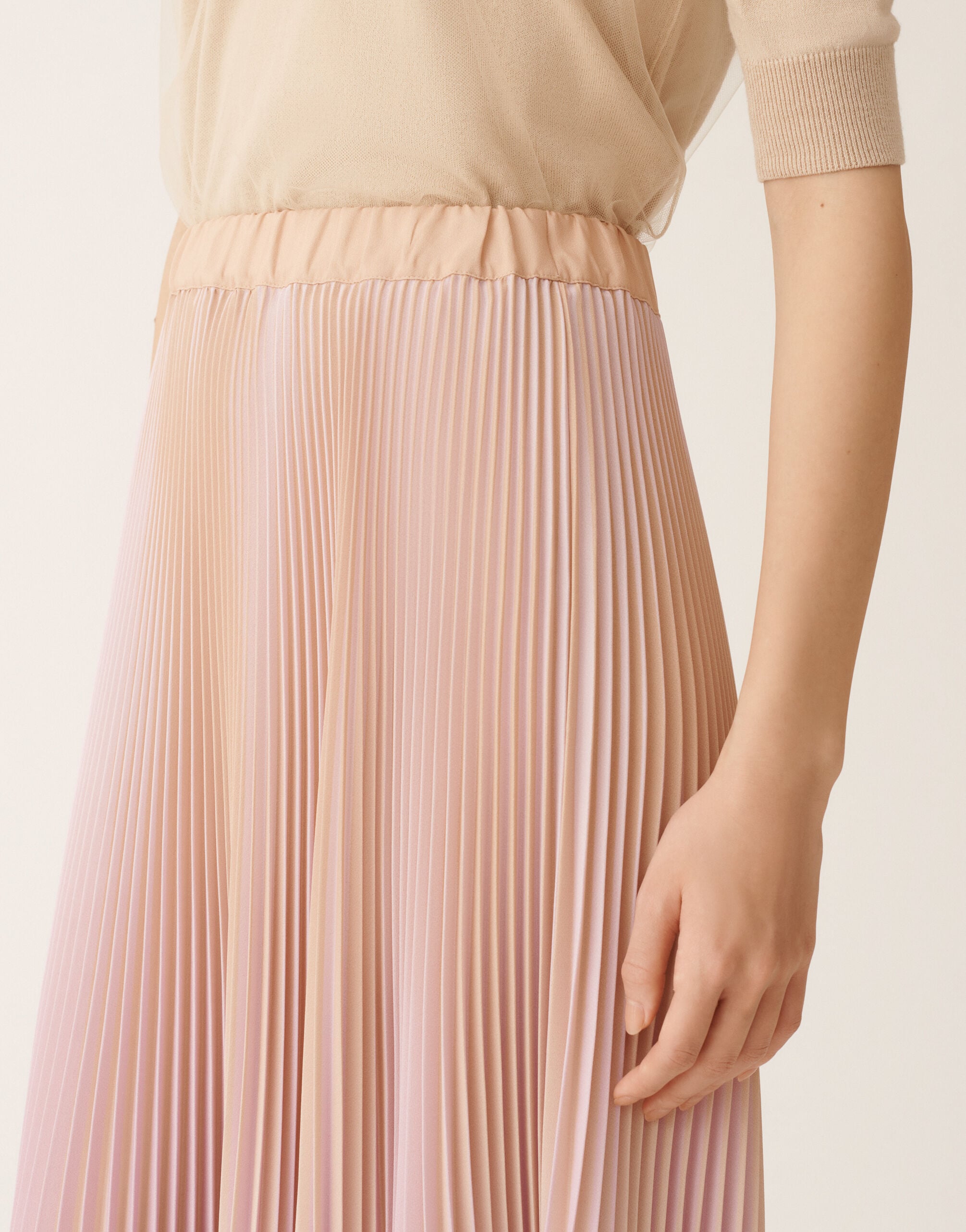 FABIANA FILIPPIロングプリーツスカートI40 ★ 変形プリーツ Bicolor pleated satin skirt, maple and pink for Women | Fabiana