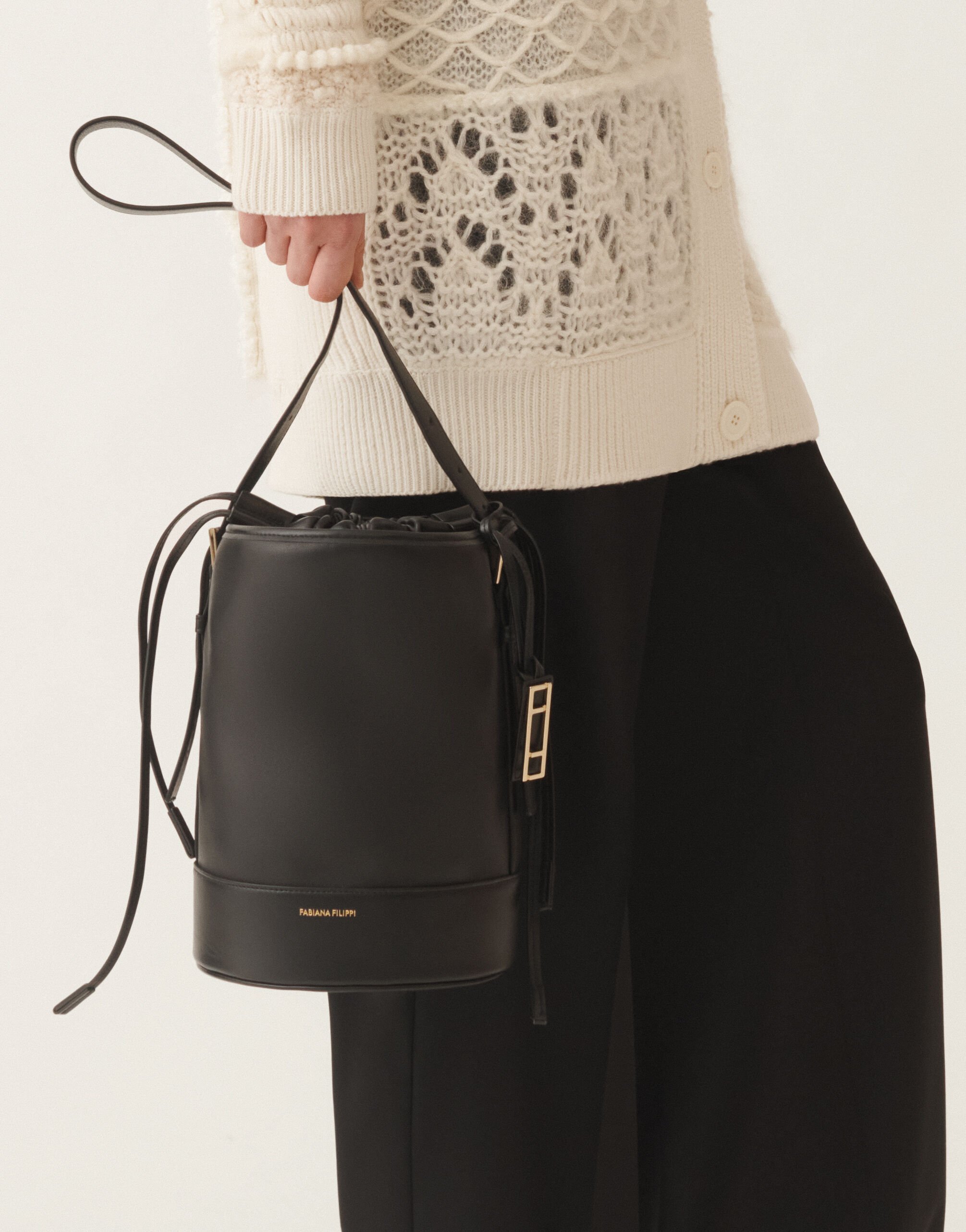 Fabiana Filippi Borsa secchiello in pelle di vitello, nero Nero BGD225A071L8730000