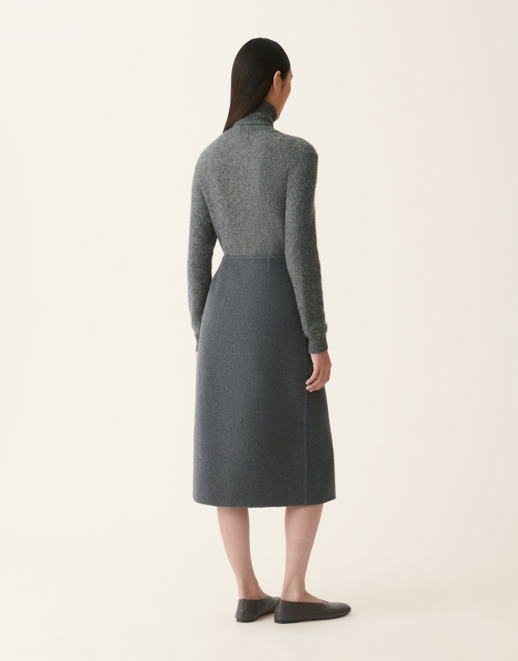 Wrap pencil skirt in wool double fabric, lead Fabiana Filippi Wrap pencil skirt in wool double fabric, lead Lead GND226F335M3840000