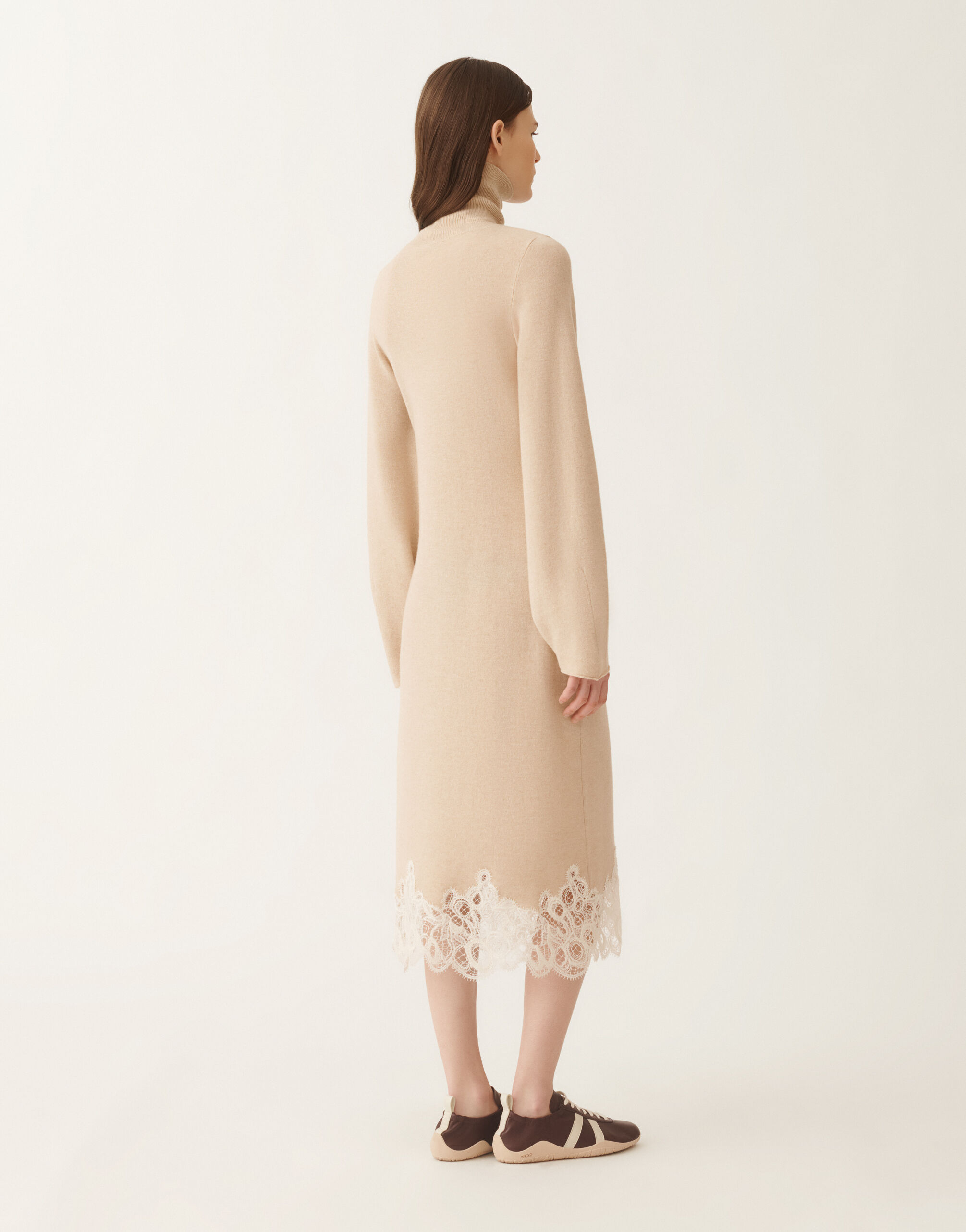 Fabiana Filippi Kleid aus Platinum mit Makramee-Spitze, seilbraun Beige ABD215F148L5190000