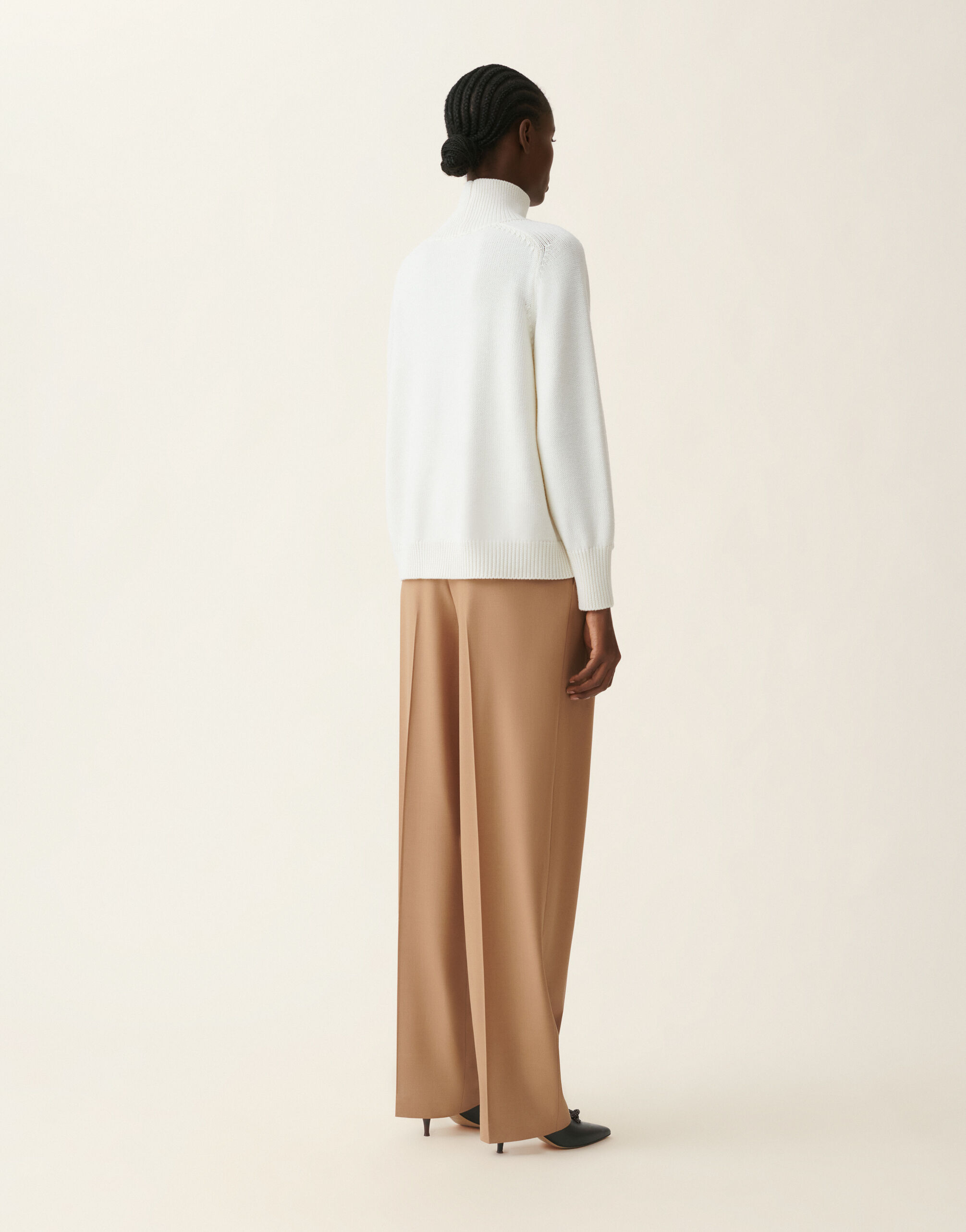 Cropped-Rollkragenpullover aus Merinowolle, raffia Fabiana Filippi Cropped-Rollkragenpullover aus Merinowolle, raffia Raffia MAD216F065D4620000