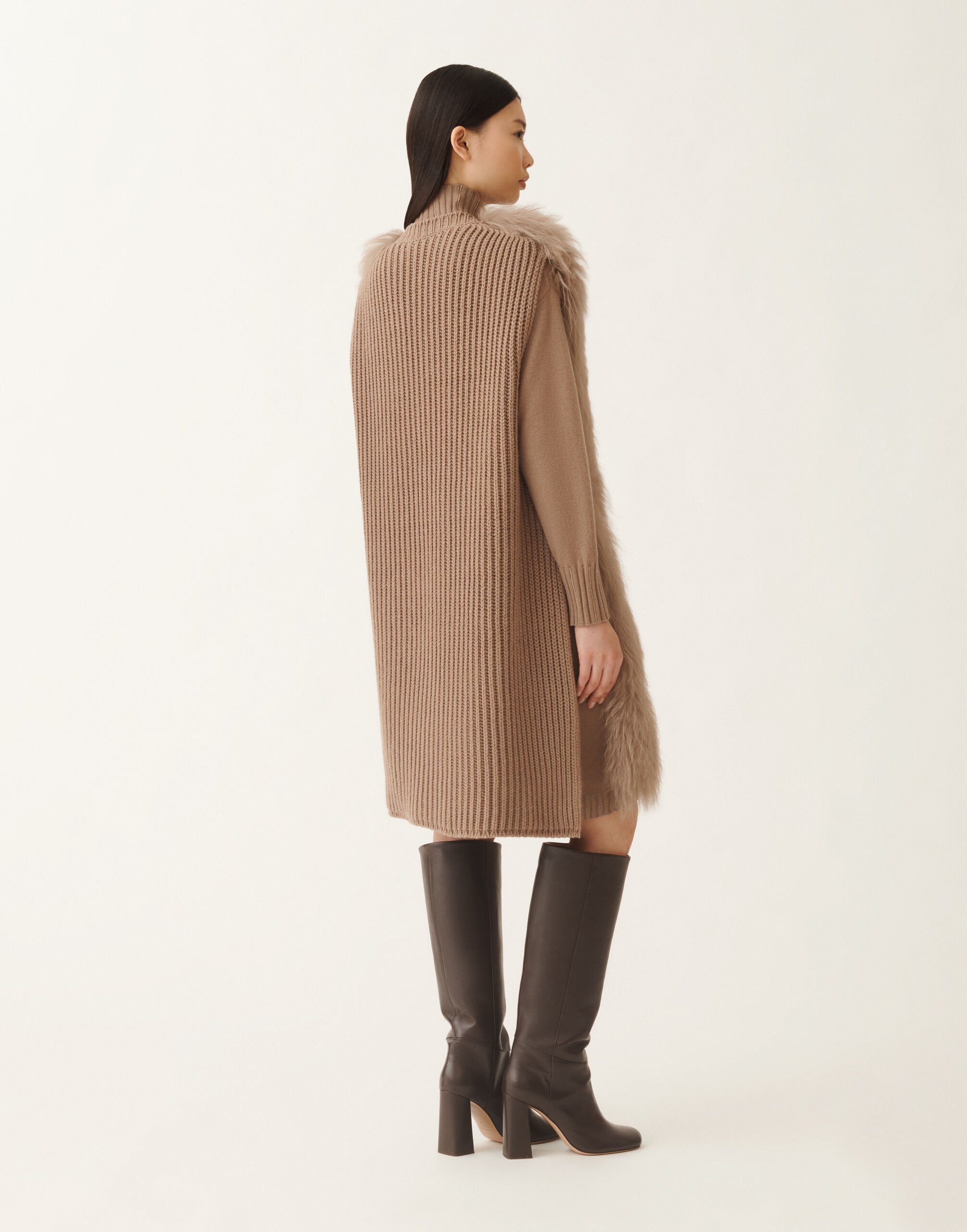 Fabiana Filippi Shearling Langhaarweste, bark Braun PLD225F709L6440000