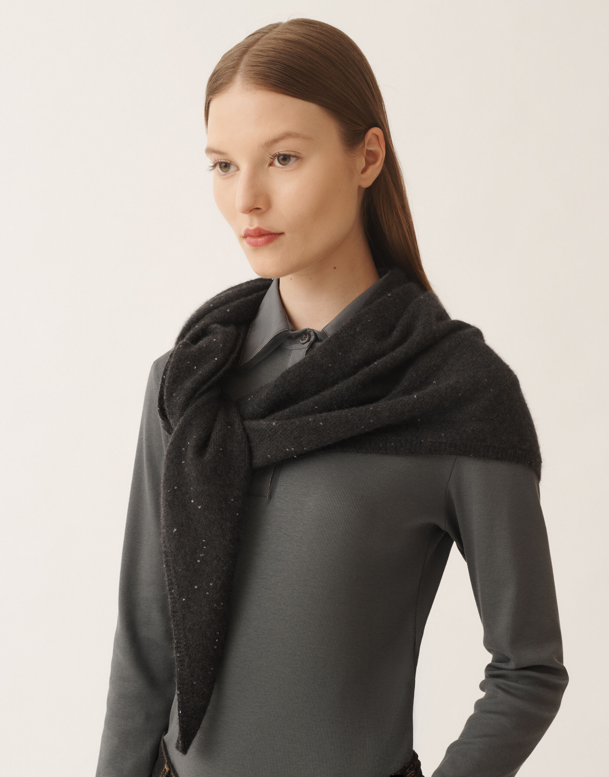 Fabiana Filippi Woll- und Seidenfoulard mit Pailletten, Schieferfarben Grau SAD225A949D2960000