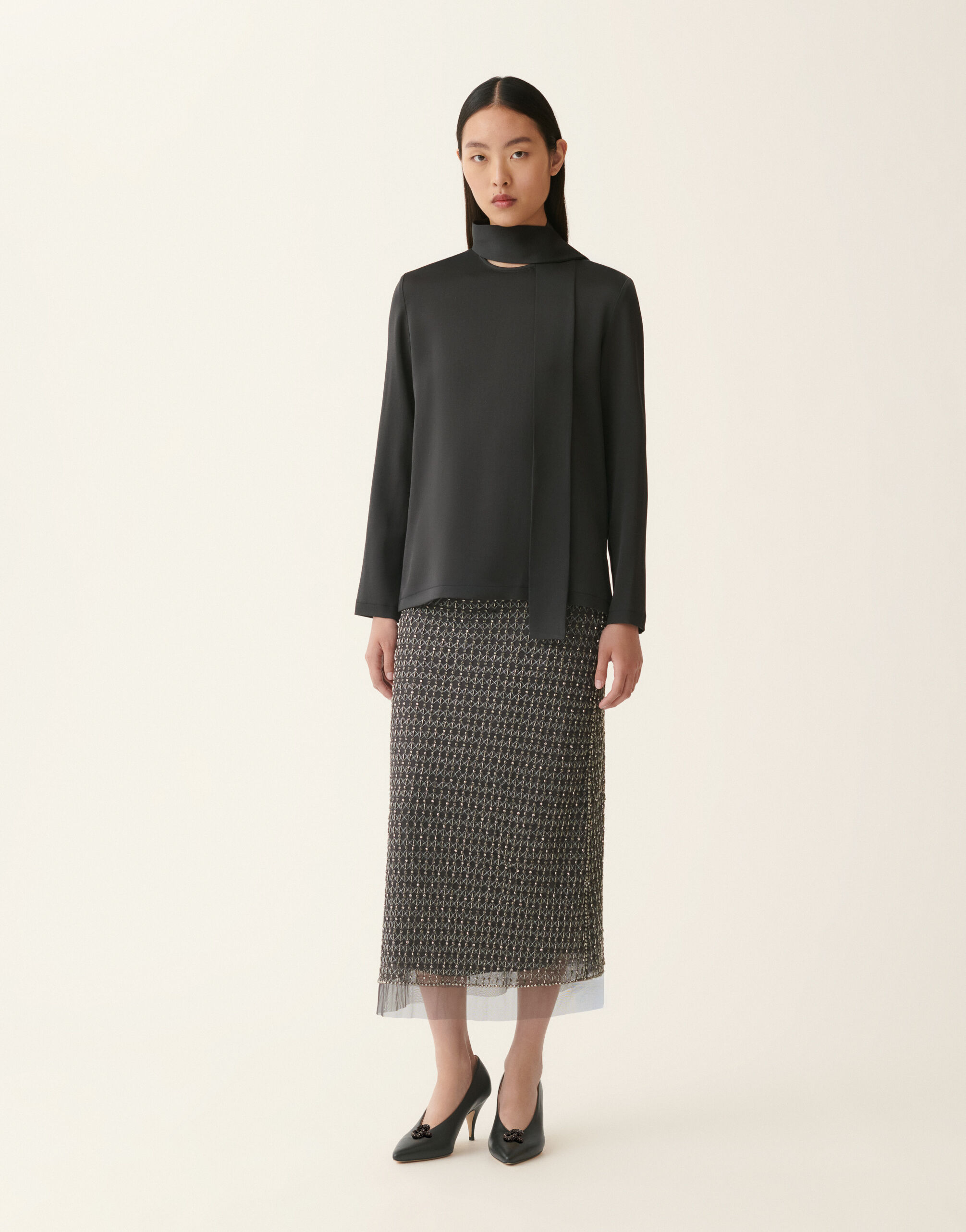 Enver satin top, charcoal Fabiana Filippi Enver satin top, charcoal Charcoal TPD226F682M4650000