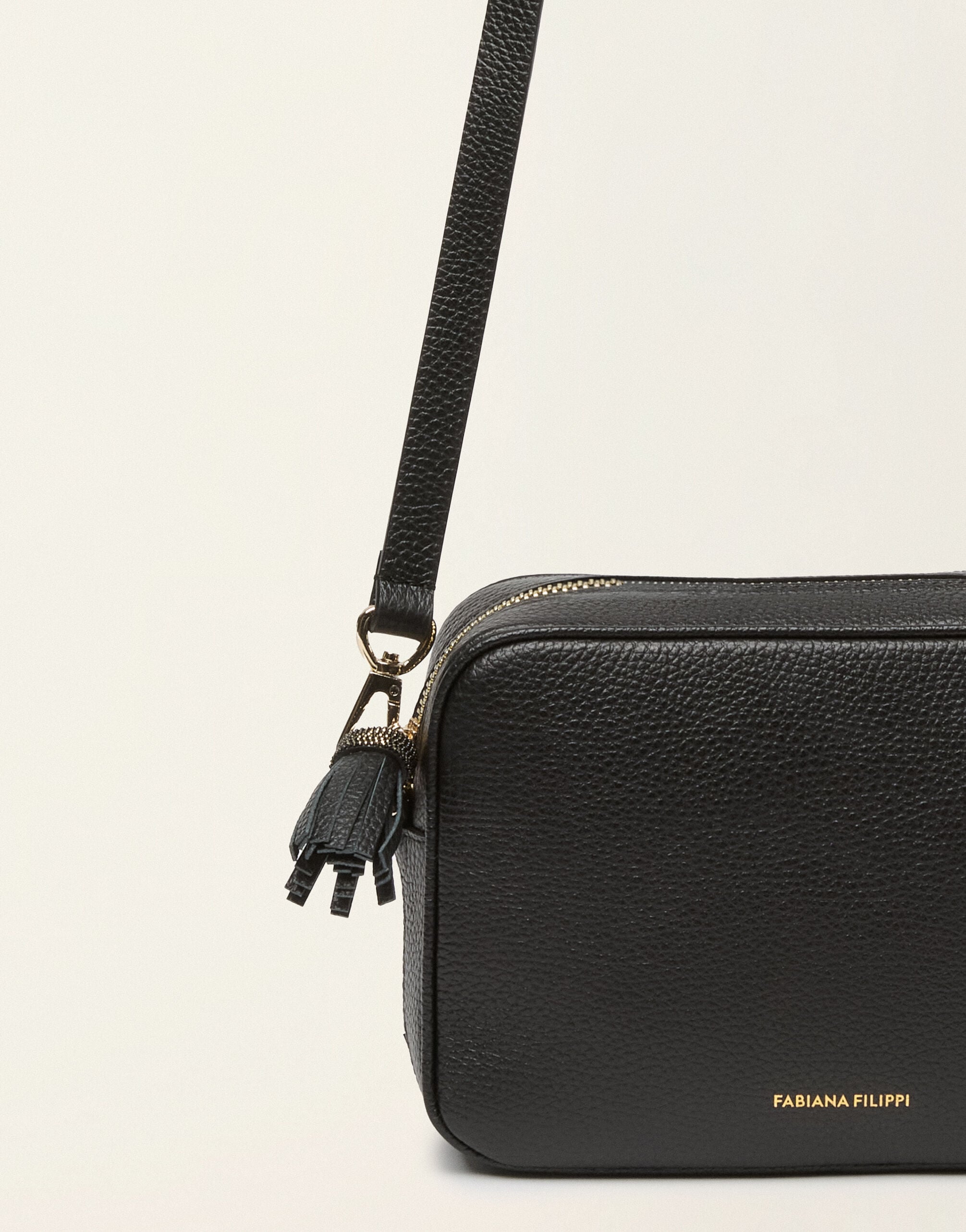 Fabiana Filippi Camera Bag aus genarbtem Leder, Schwarz Schwarz BGD226A802M5600000