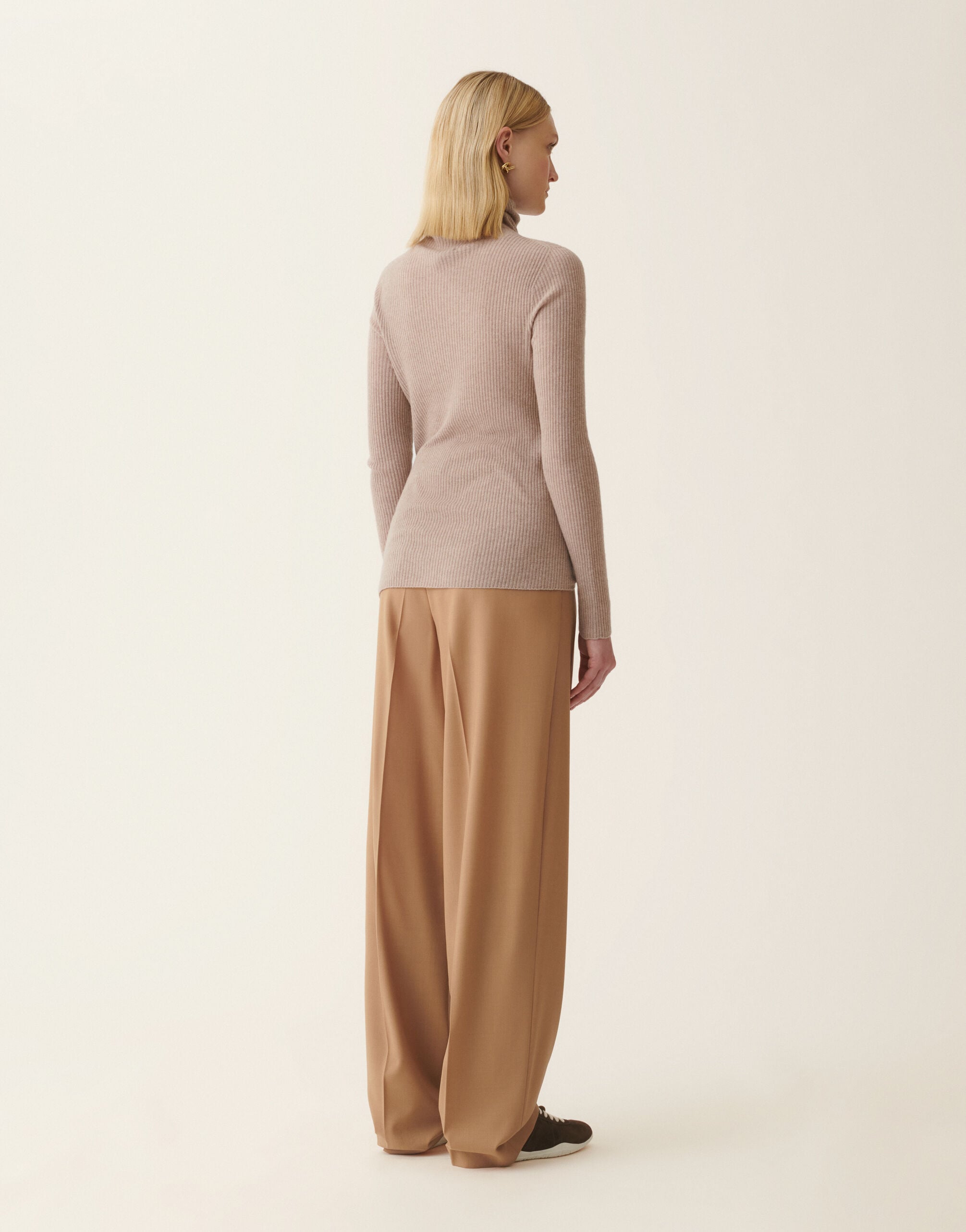 Pullover aus Platinum, mocha Fabiana Filippi Pullover aus Platinum, mocha Mocha MAD216F021D2300000
