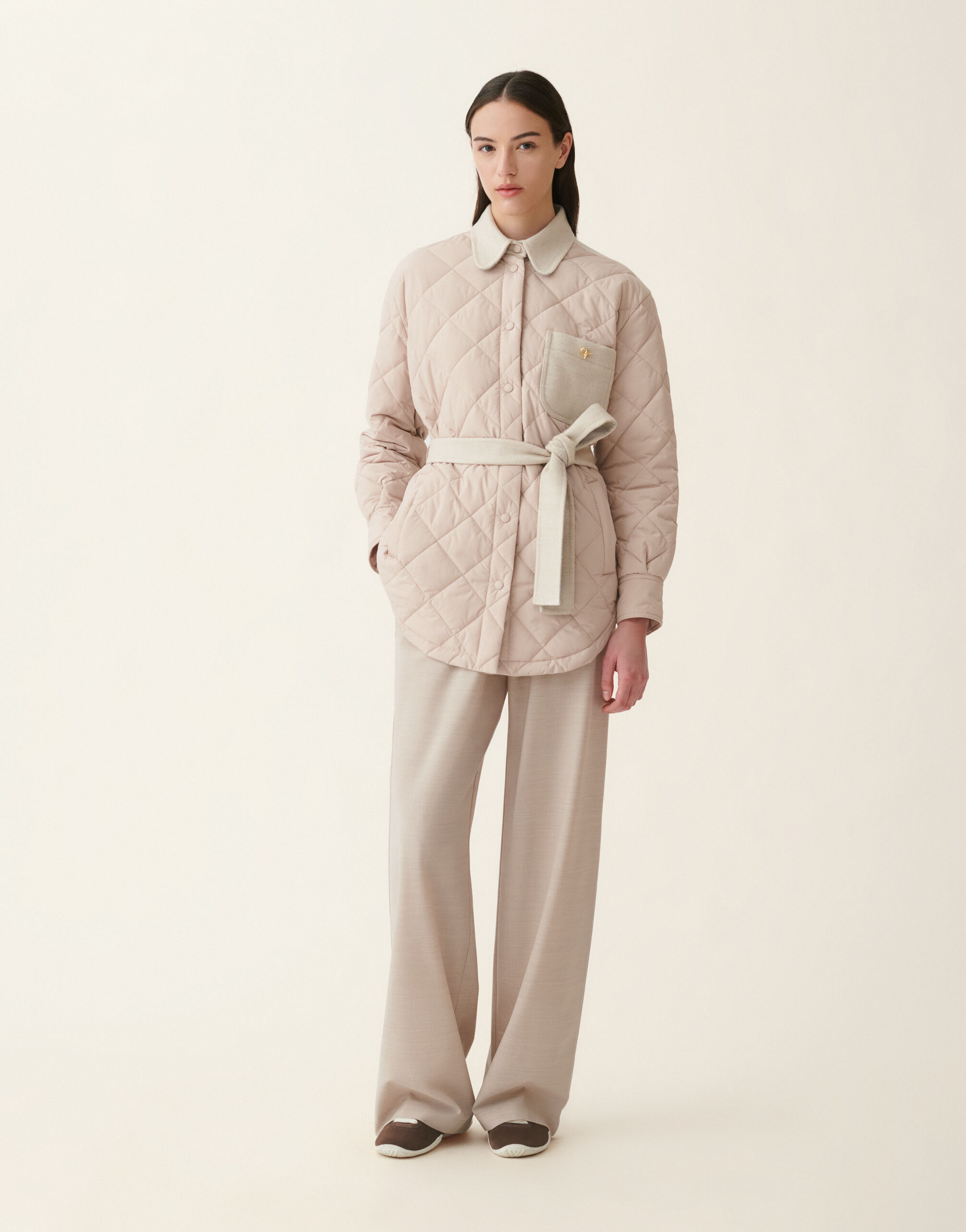 Veste chemise en nylon matelassé, cachà Fabiana Filippi Veste chemise en nylon matelassé, cachà Cachà CTD216F188M3160000