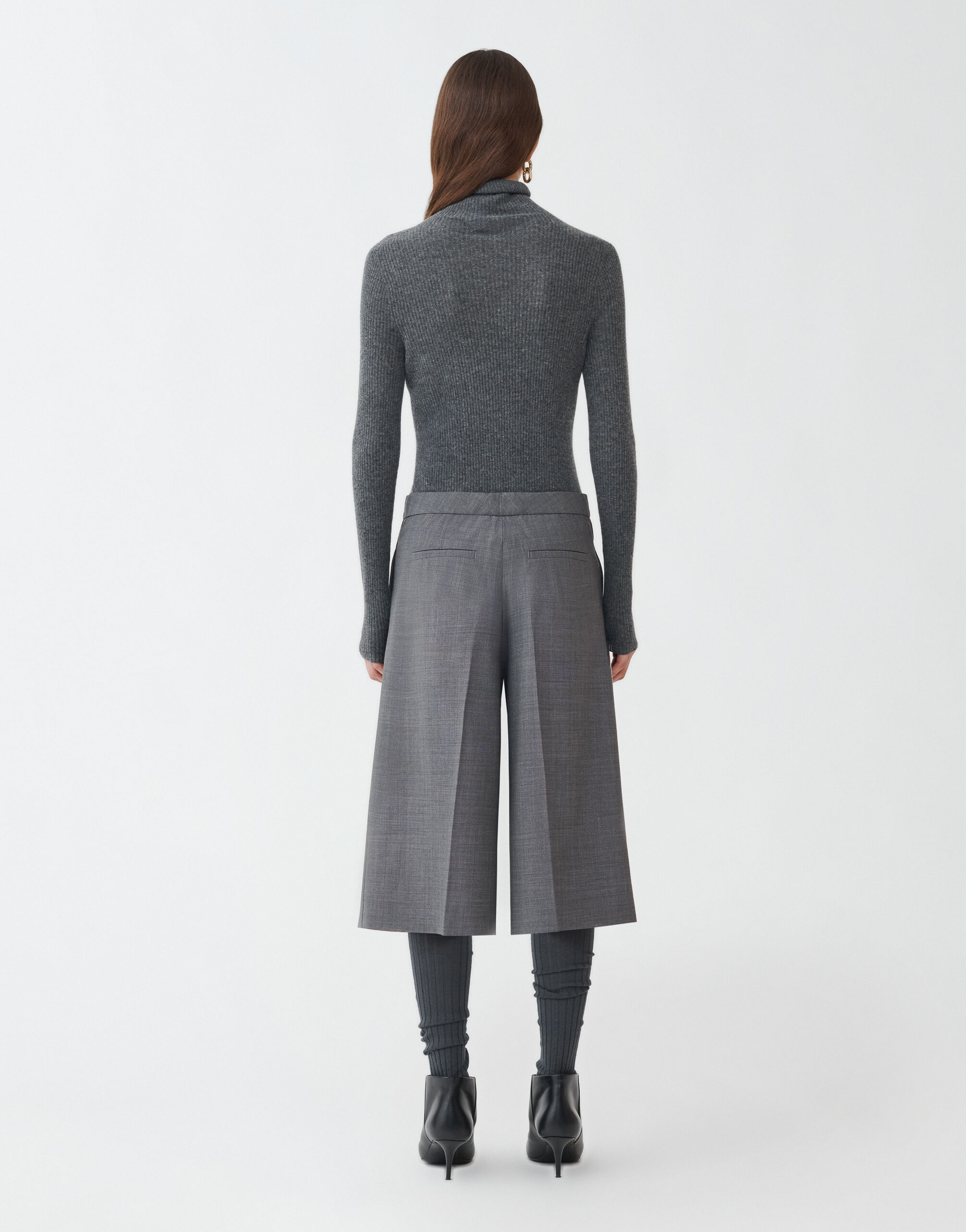 FABIANA FILIPPI COOL WOOL BERMUDA SHORTS 
