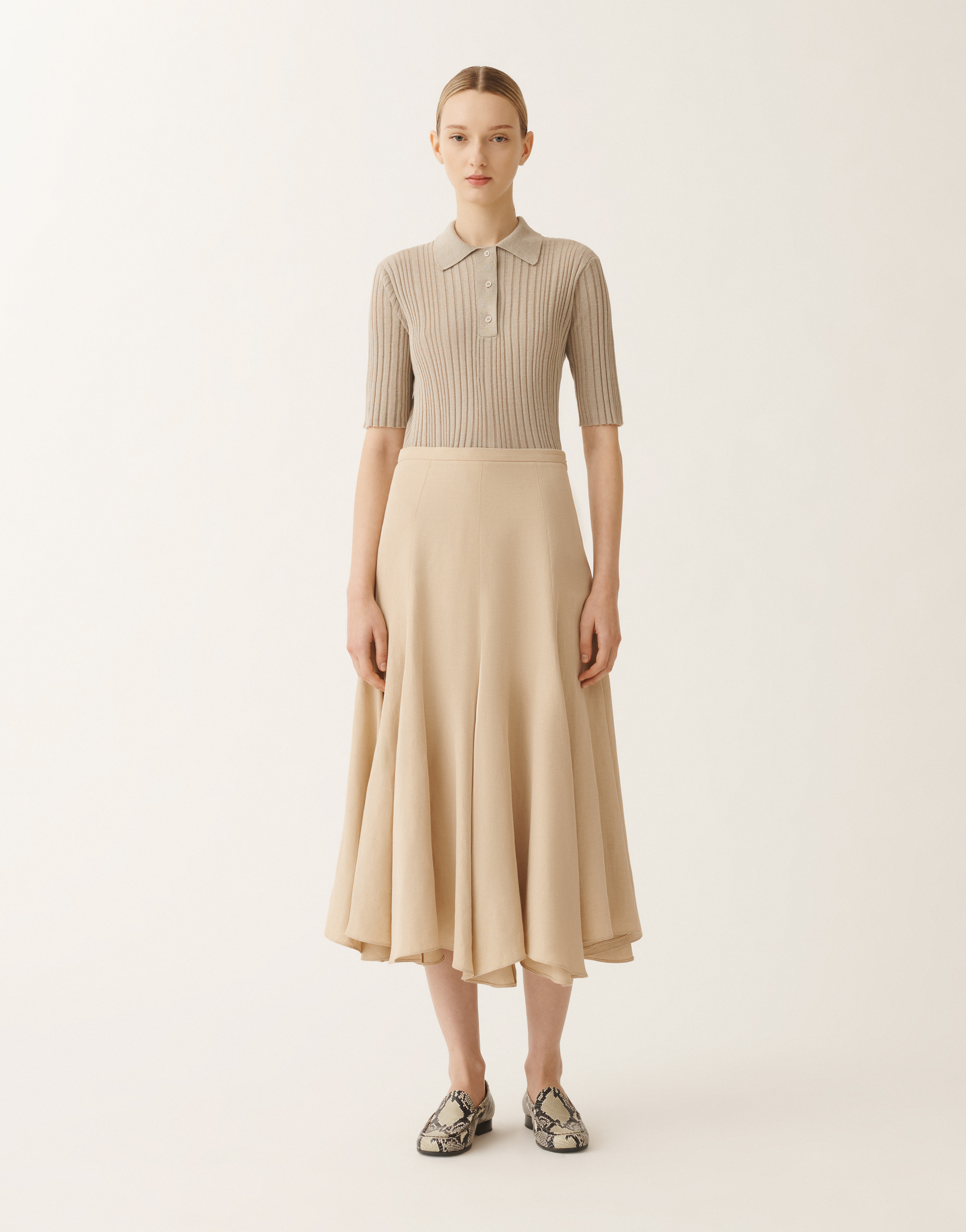 Fabiana Filippi Linen And Viscose Skirt In Sand