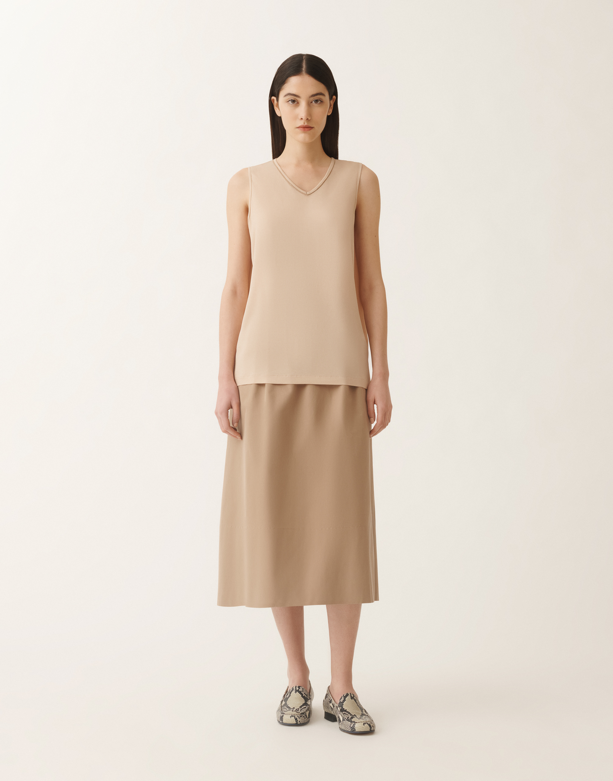 Fabiana Filippi Beaded-trim Sablé Vest In Sand