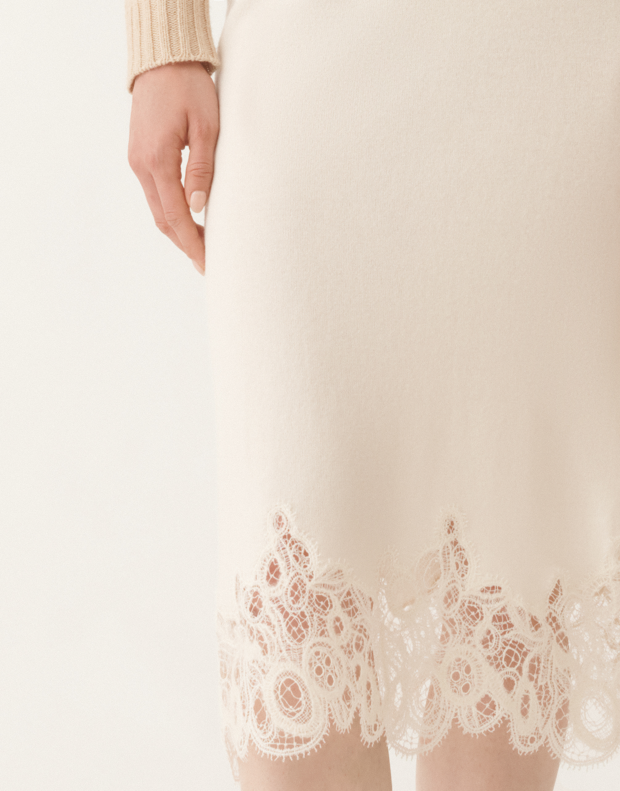 Fabiana Filippi Platinum Skirt With Macramé Lace