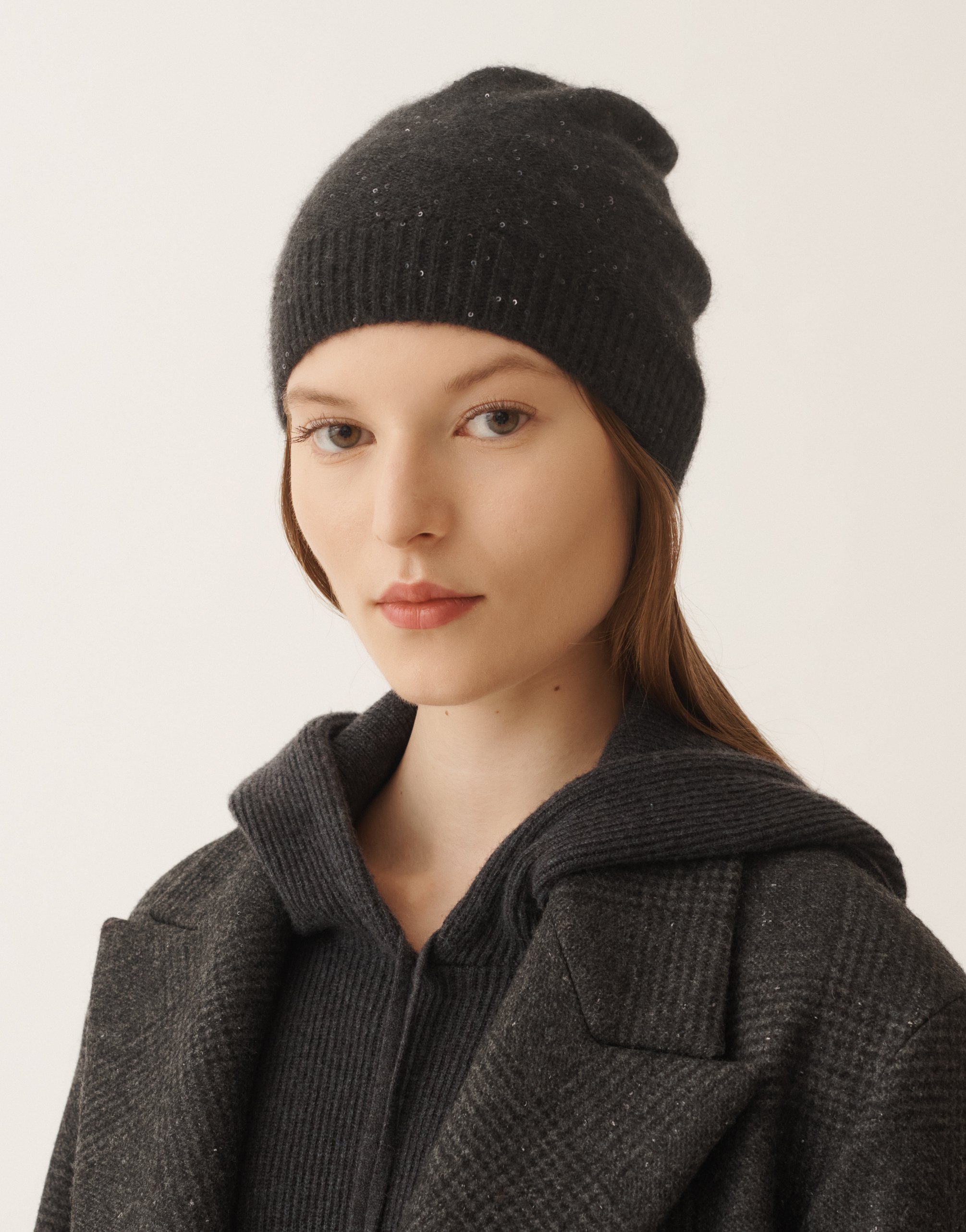 Fabiana Filippi Wool And Silk Hat With Sequins In Gray