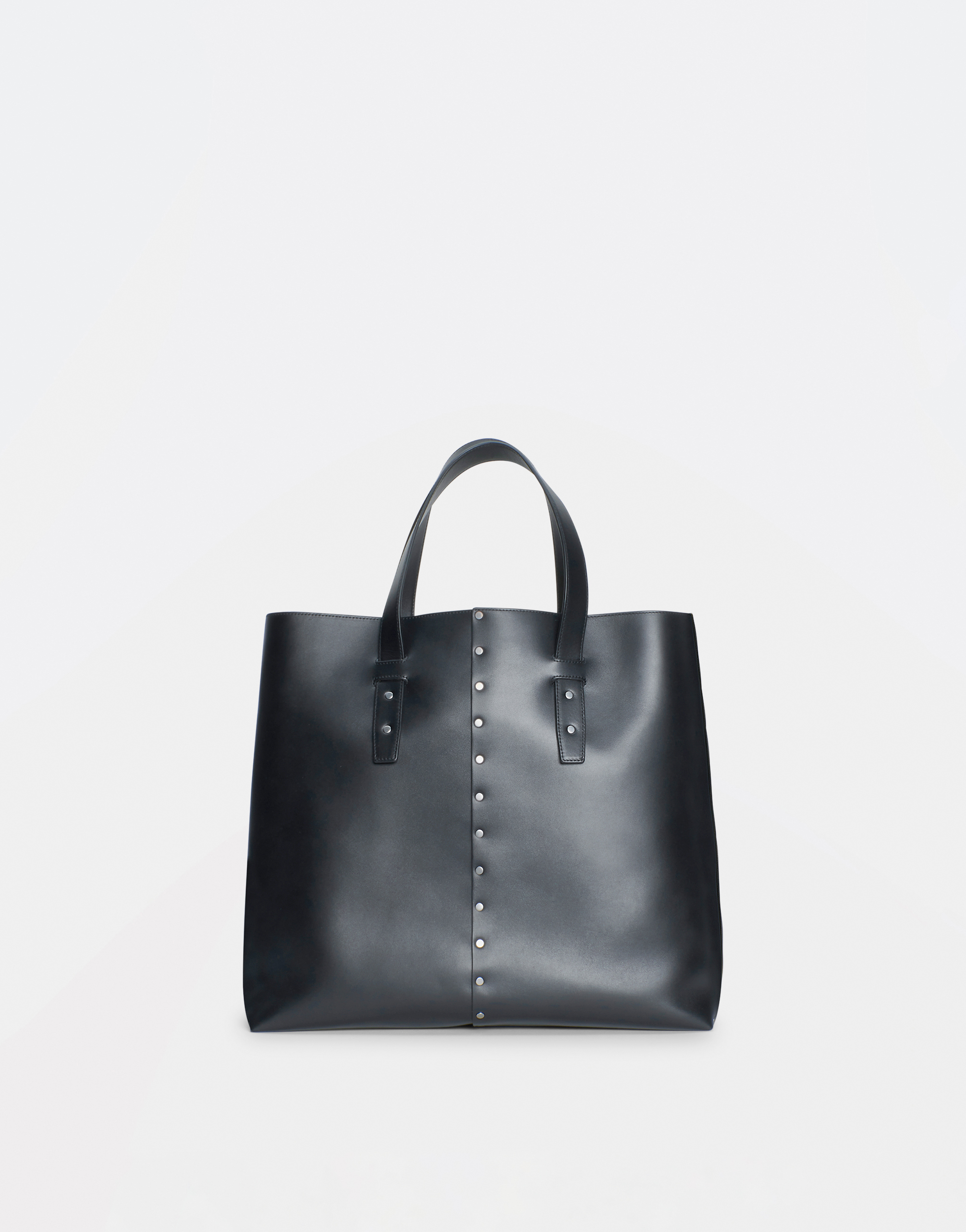 Shop Fabiana Filippi Leather Handbag In Black