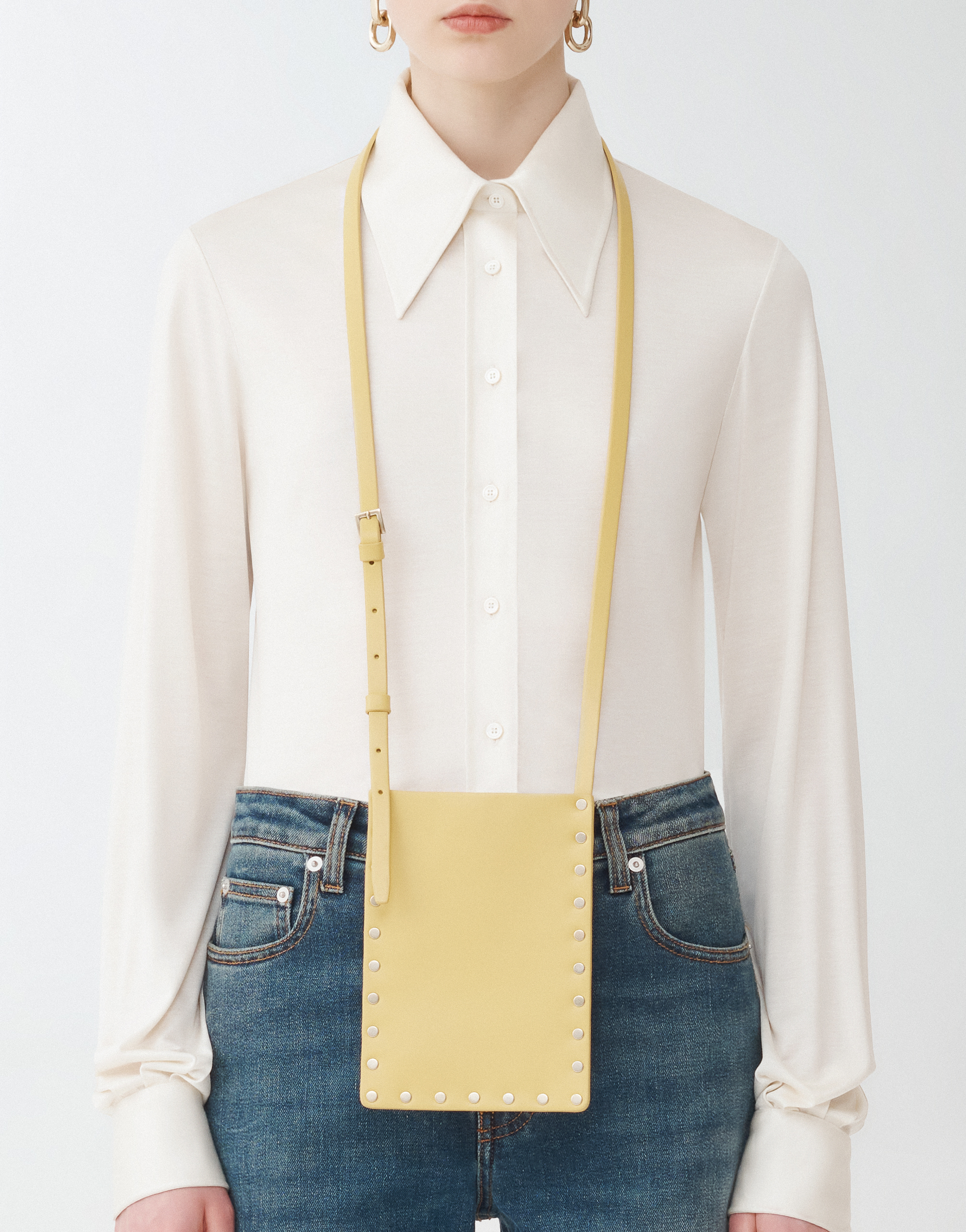 FABIANA FILIPPI LEATHER MOBILE CASE WITH STUDS 