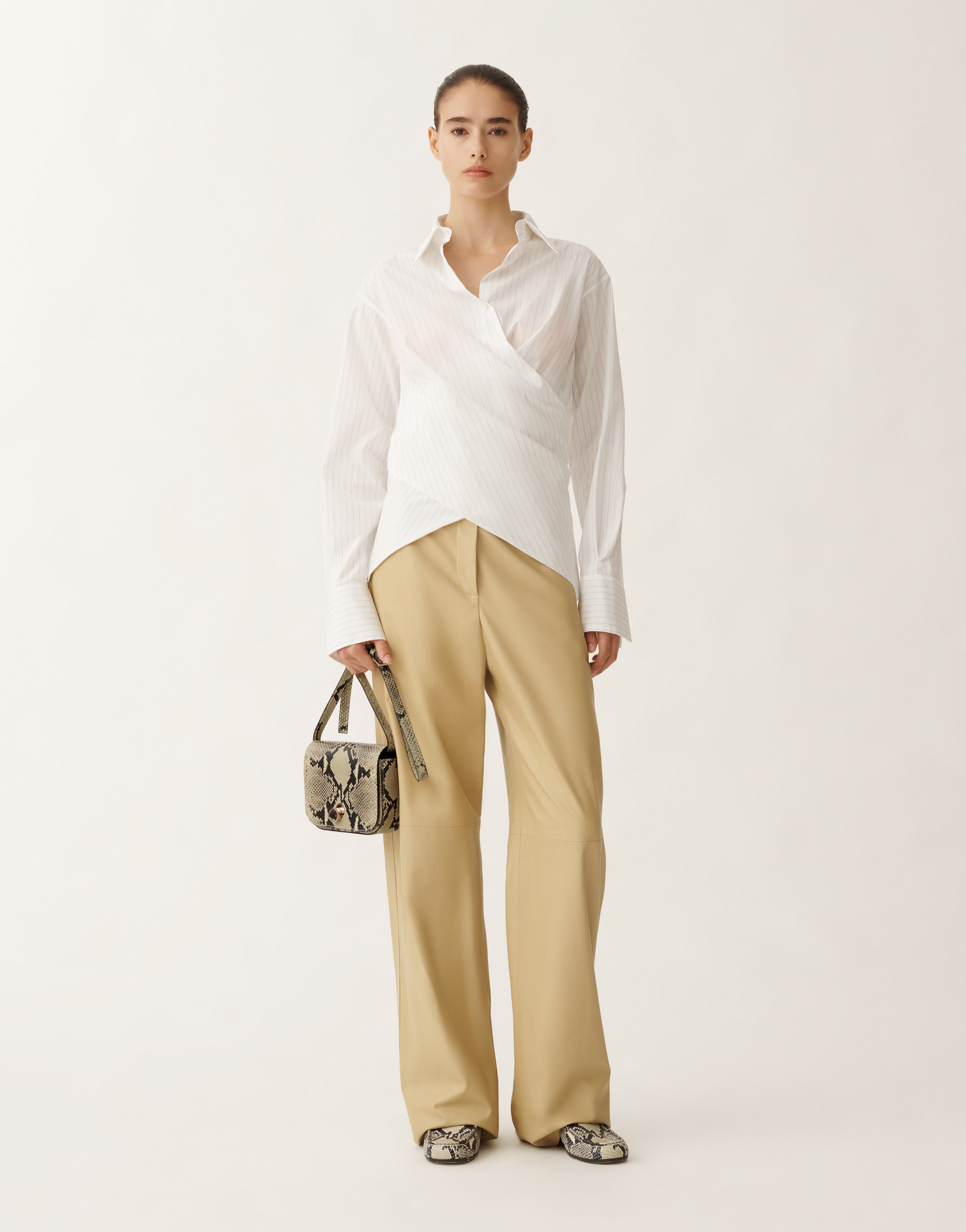 Fabiana Filippi Norcia Lightweight Nappa Leather Trousers In Yellow