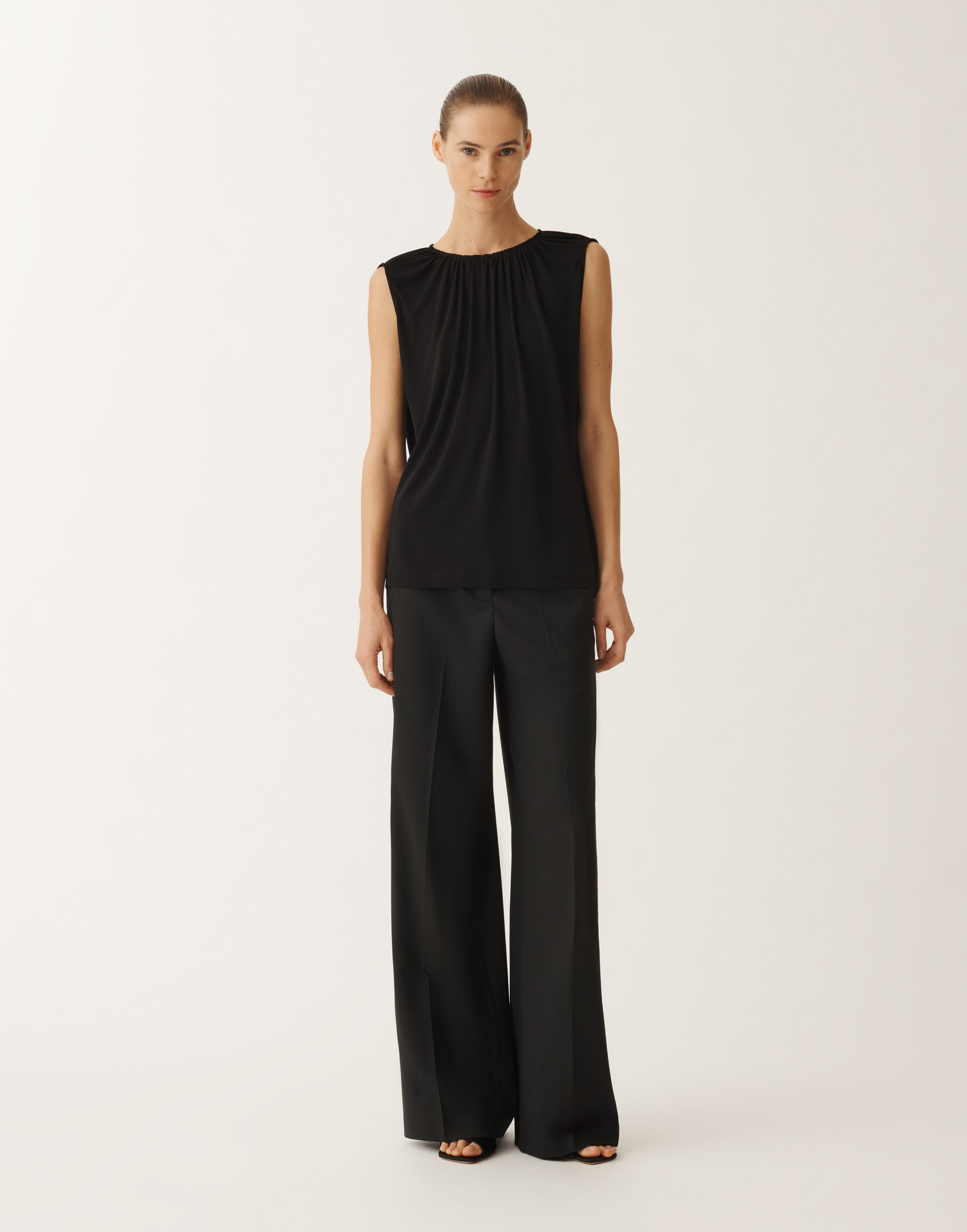 Fabiana Filippi Fluid Viscose Jersey Top In Black