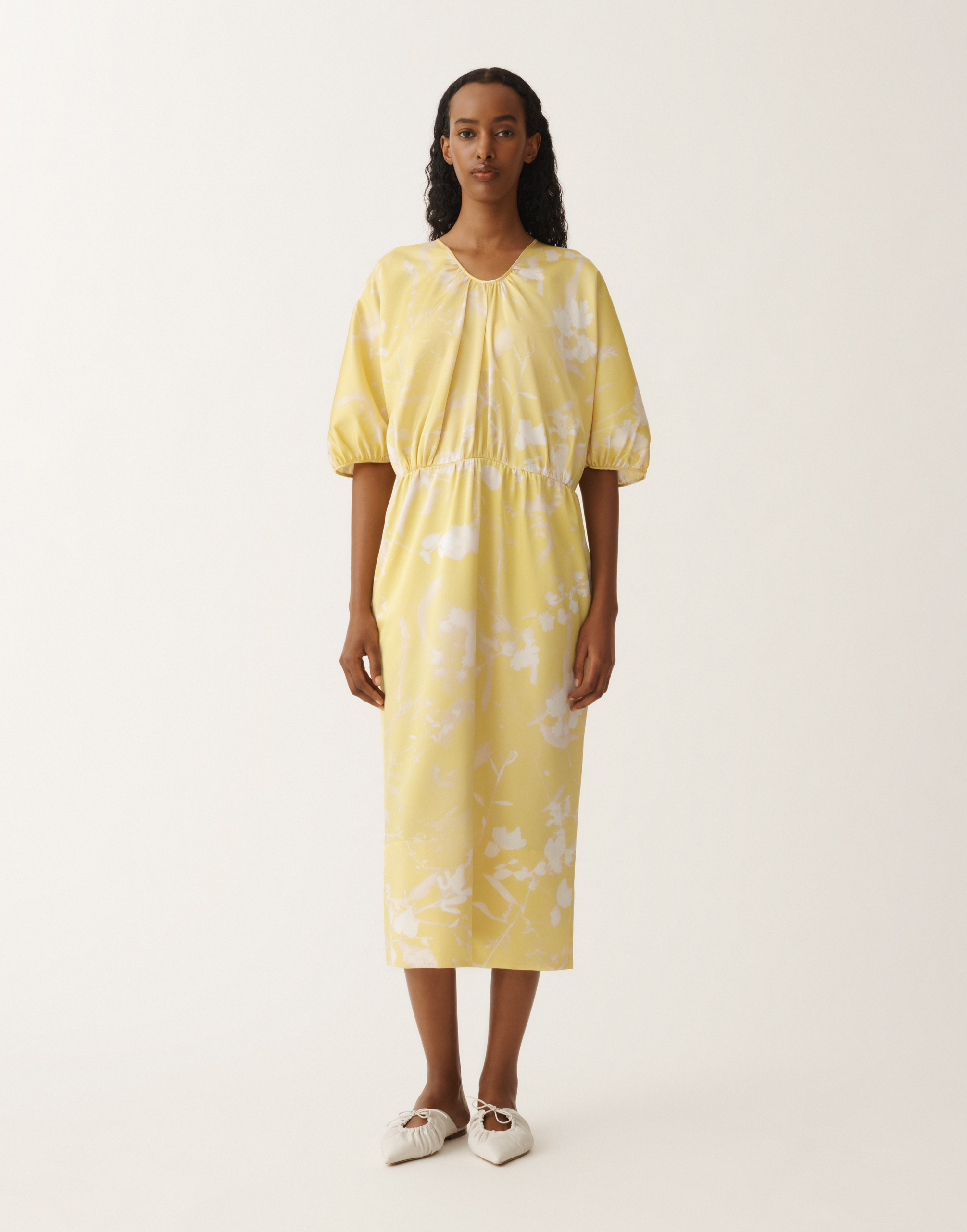 Shop Fabiana Filippi Tilia-print Silk Dress In Yellow
