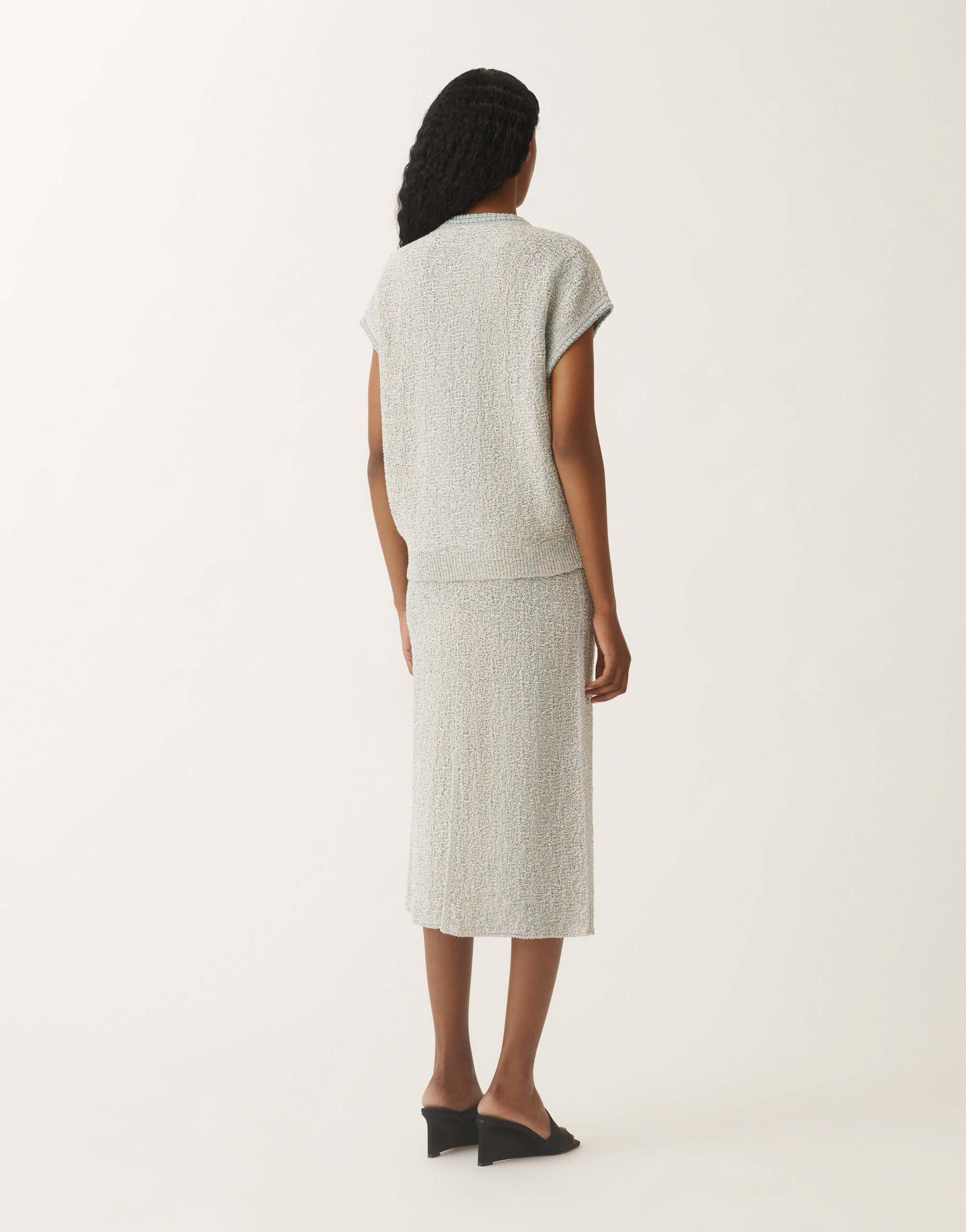 Shop Fabiana Filippi Lurex Knit Tweed Cardigan In Vanilla/aquagreen