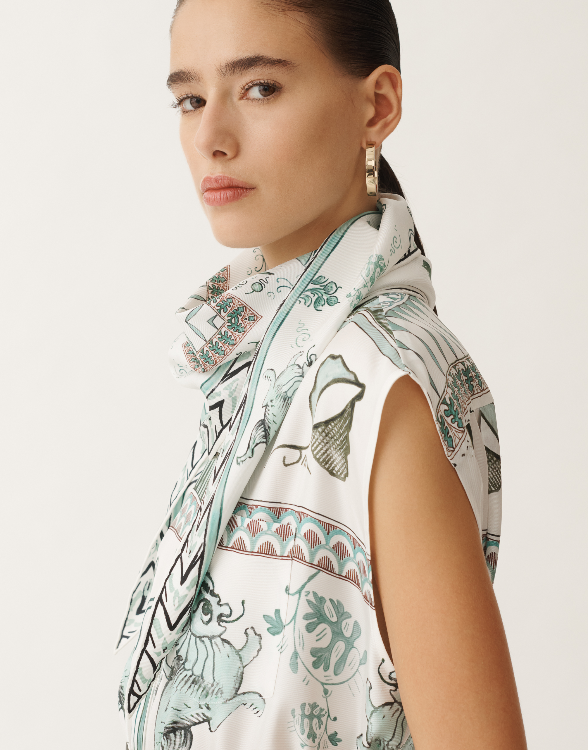Fabiana Filippi Silk Twill Losange Scarf With Painted Print In Green