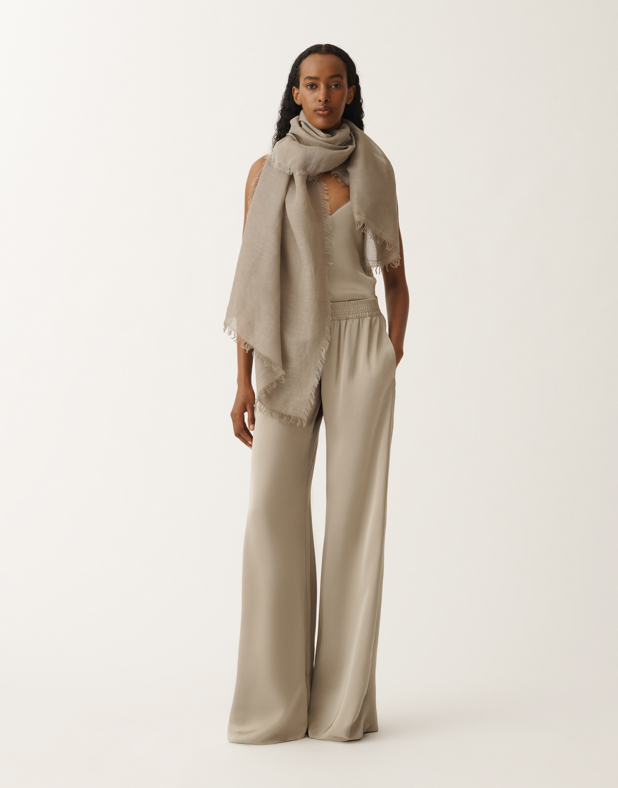 Fabiana Filippi Linen And Cotton Scarf In Clay