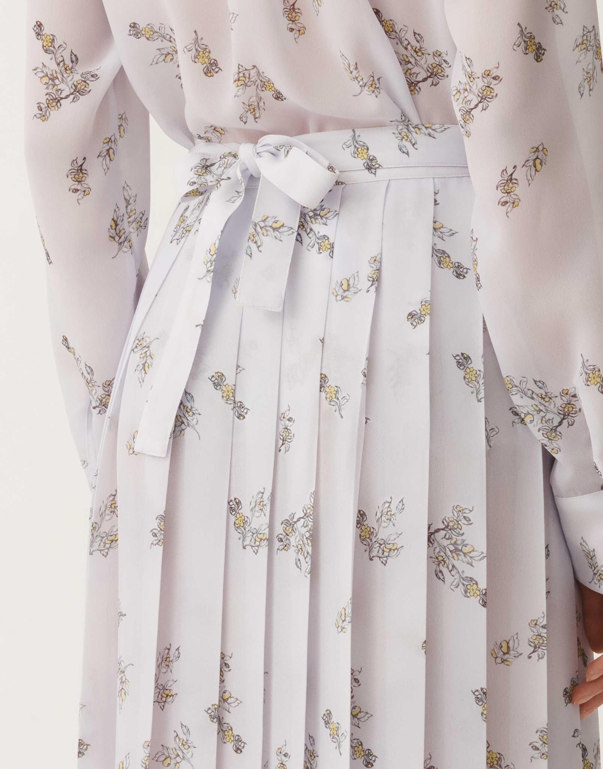 Shop Fabiana Filippi Georgette Skirt With Painted Botanical Print In Lavender